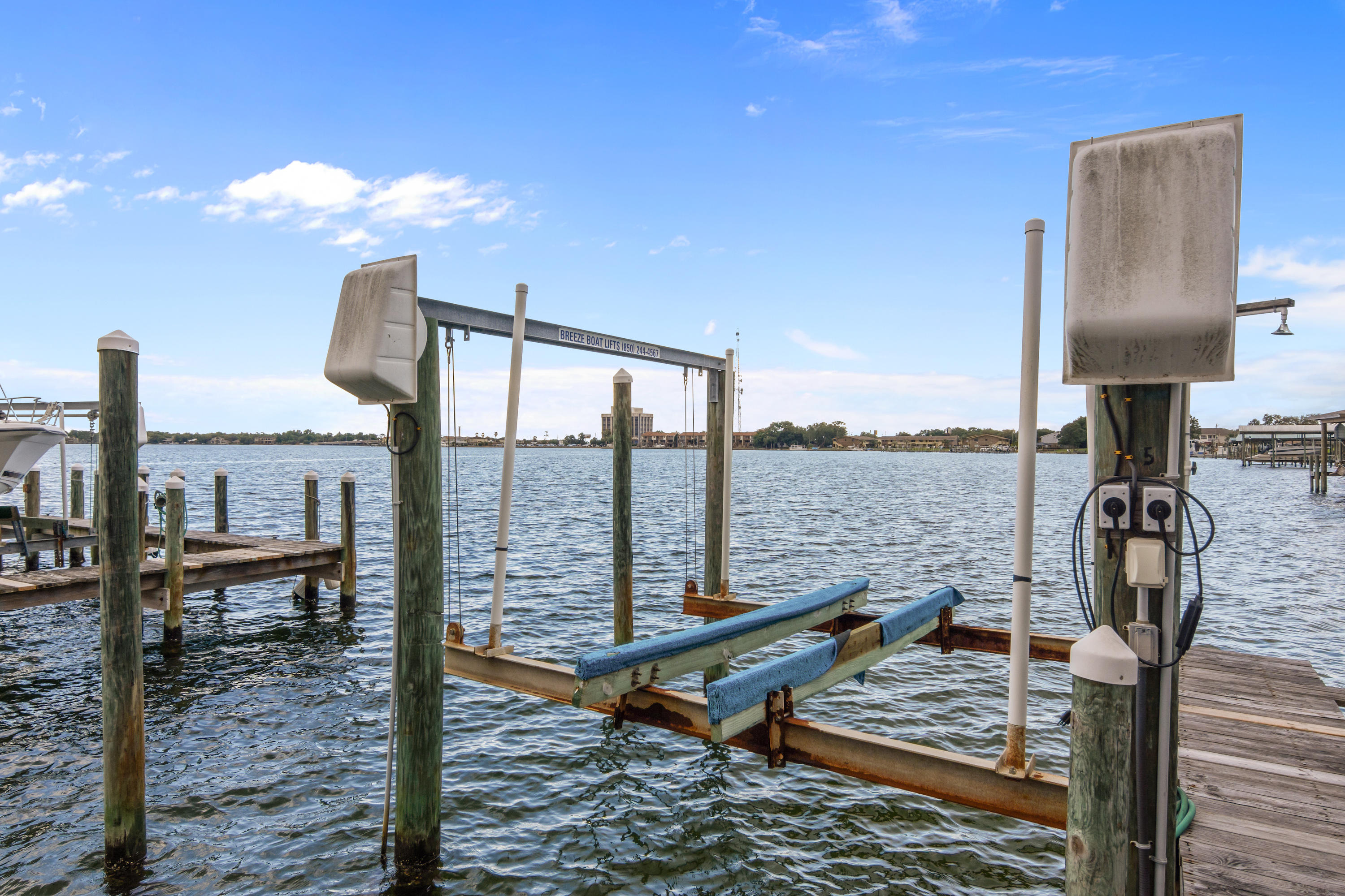 PALM HARBOR MARINA - Residential
