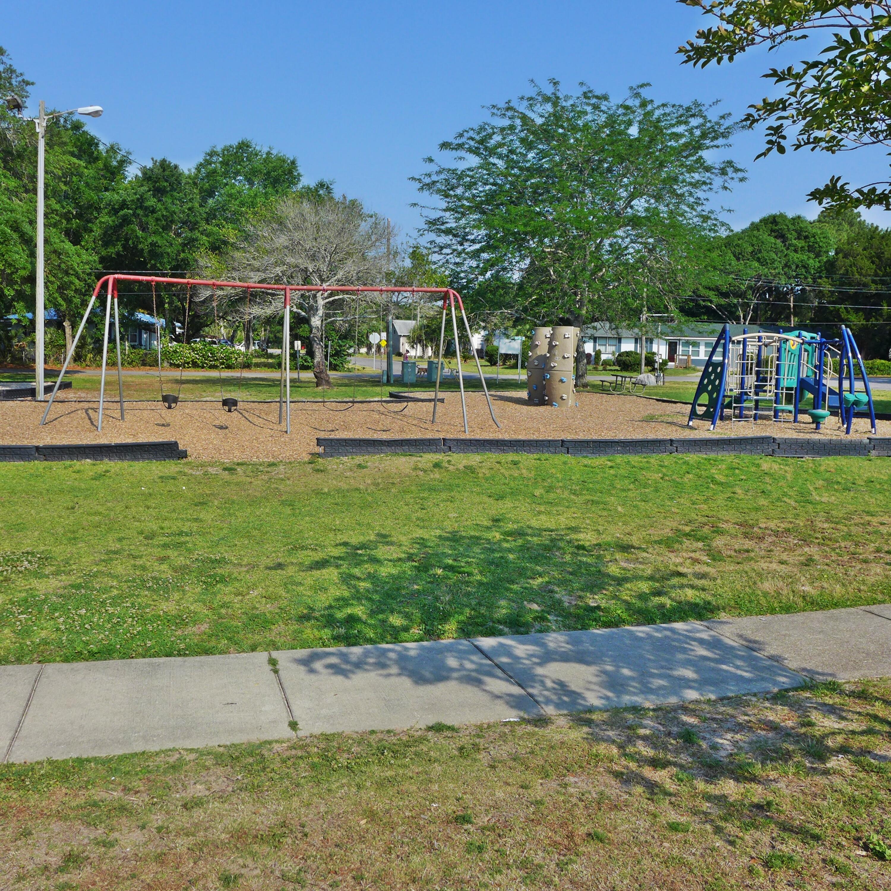 GARNIER BEACH - Residential