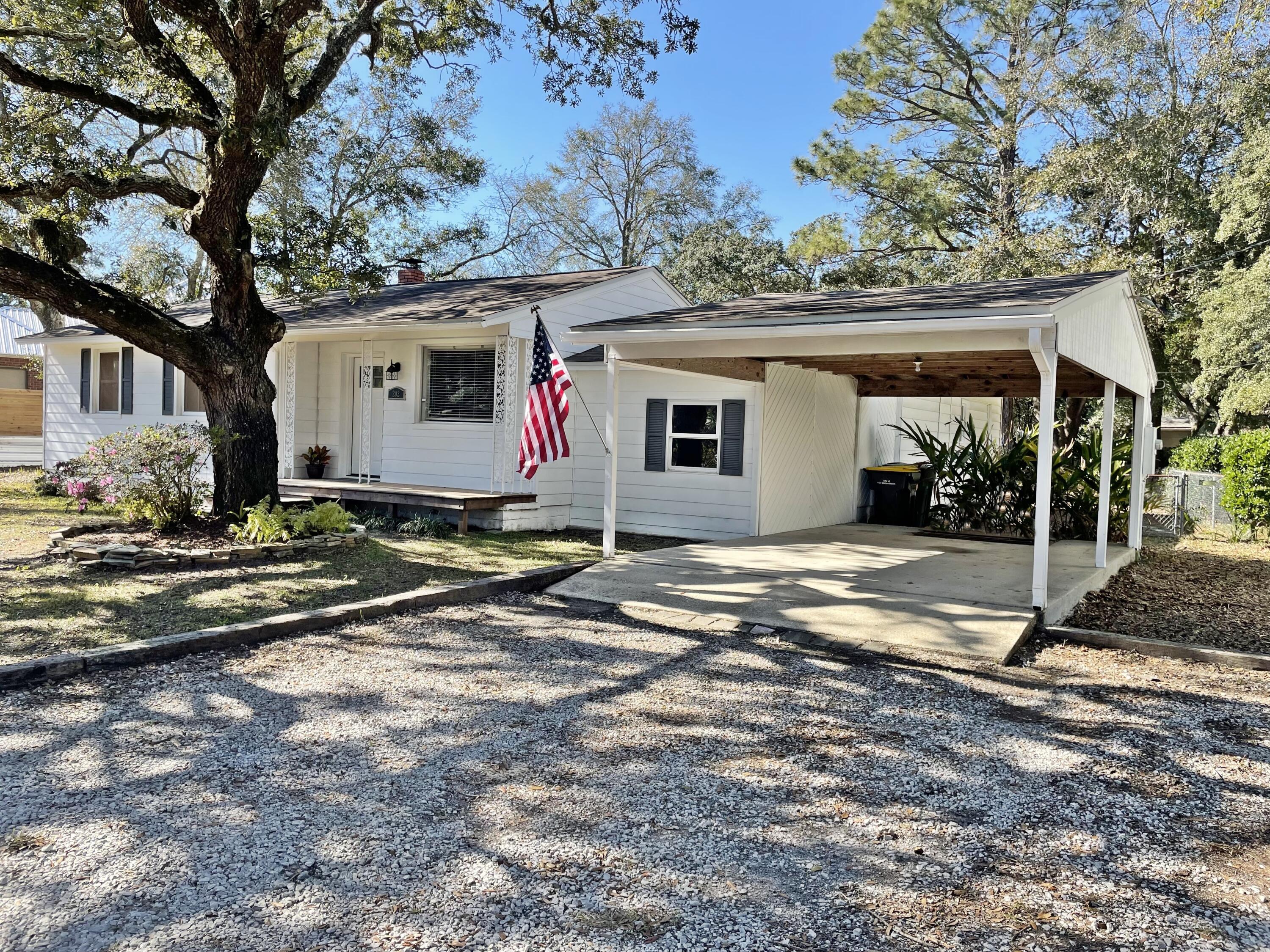 GARNIER BEACH - Residential