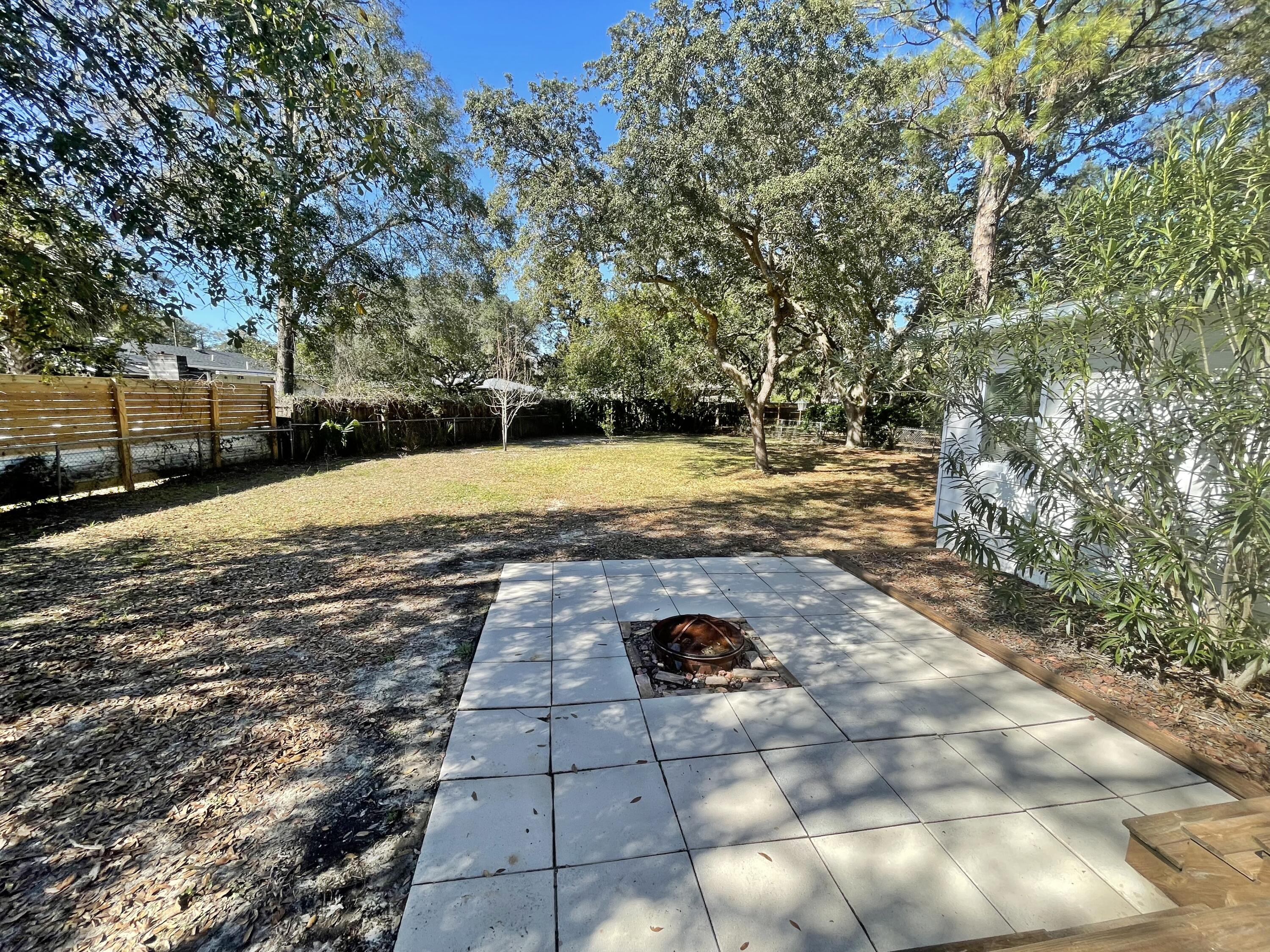 GARNIER BEACH - Residential