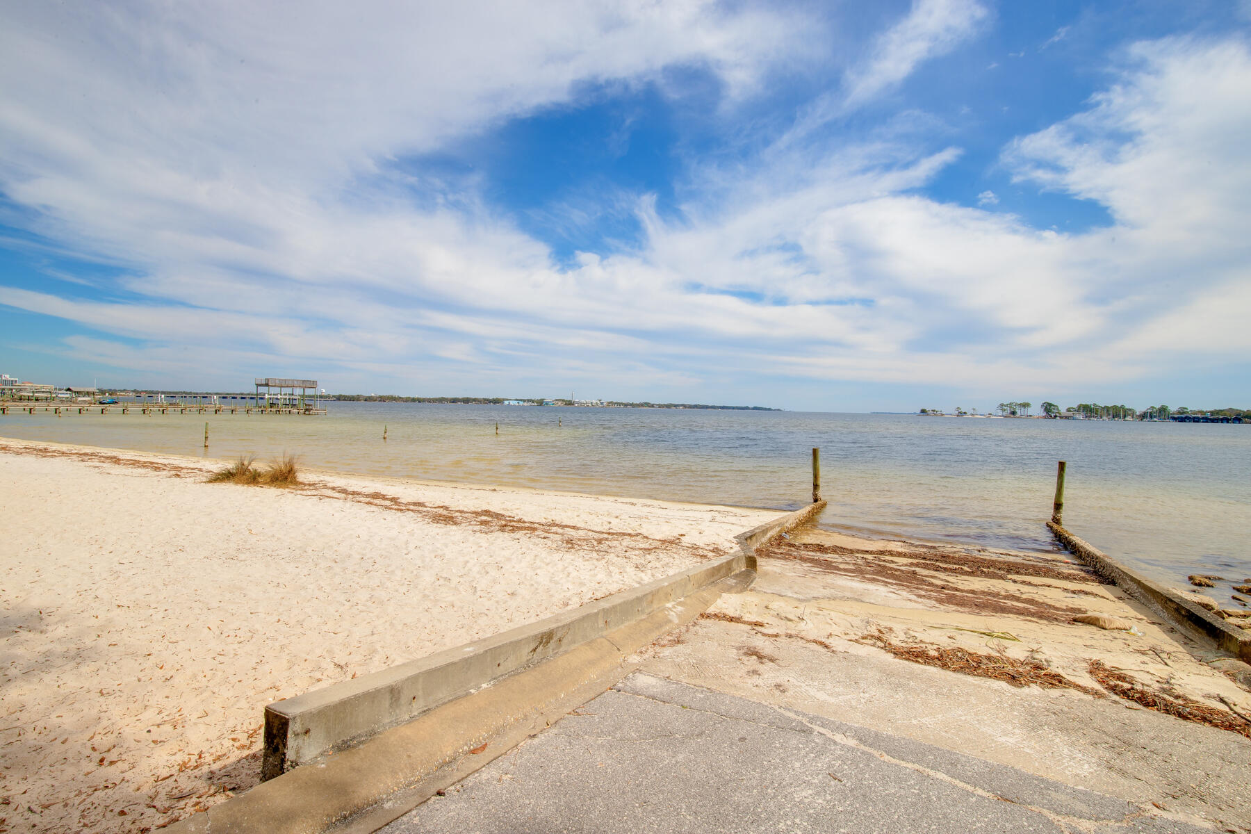 GARNIER BEACH - Residential