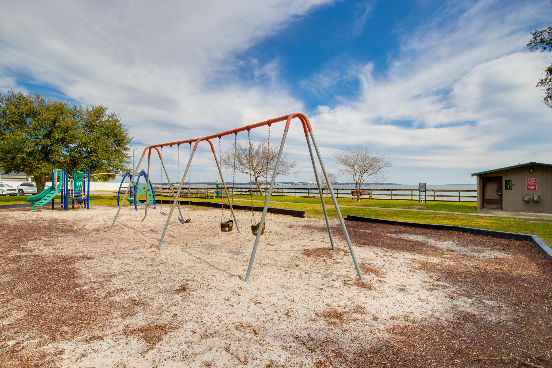 GARNIER BEACH - Residential