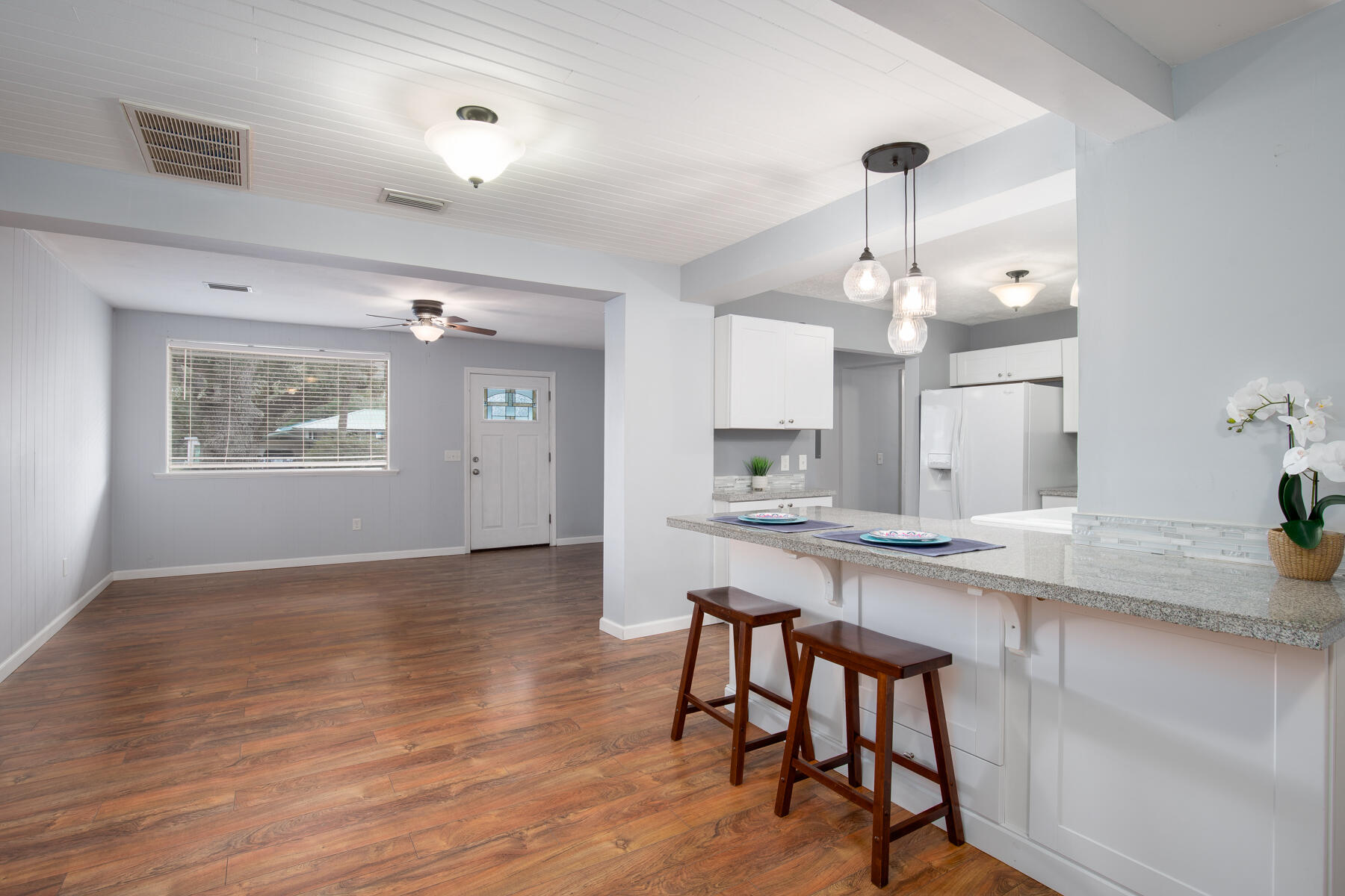 GARNIER BEACH - Residential