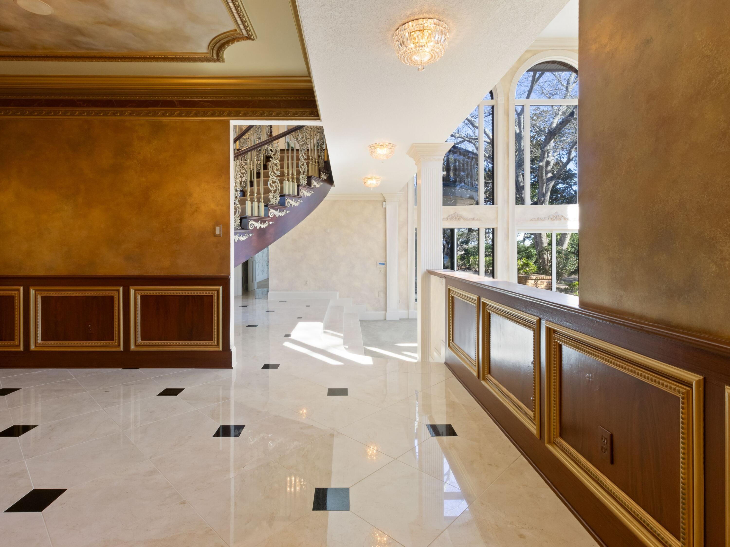 GULFVIEW S/D TO MARY ESTHER - Residential