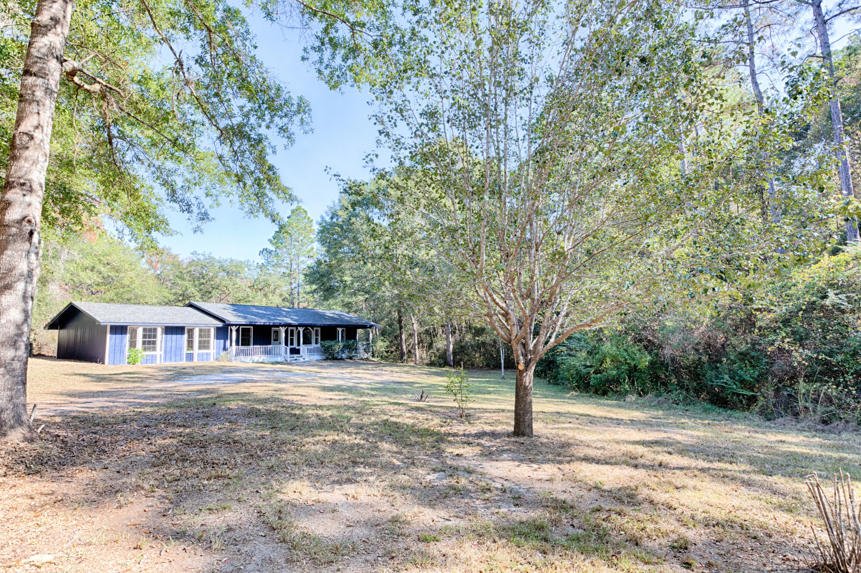 LANDINGS UNRECD THE - Residential