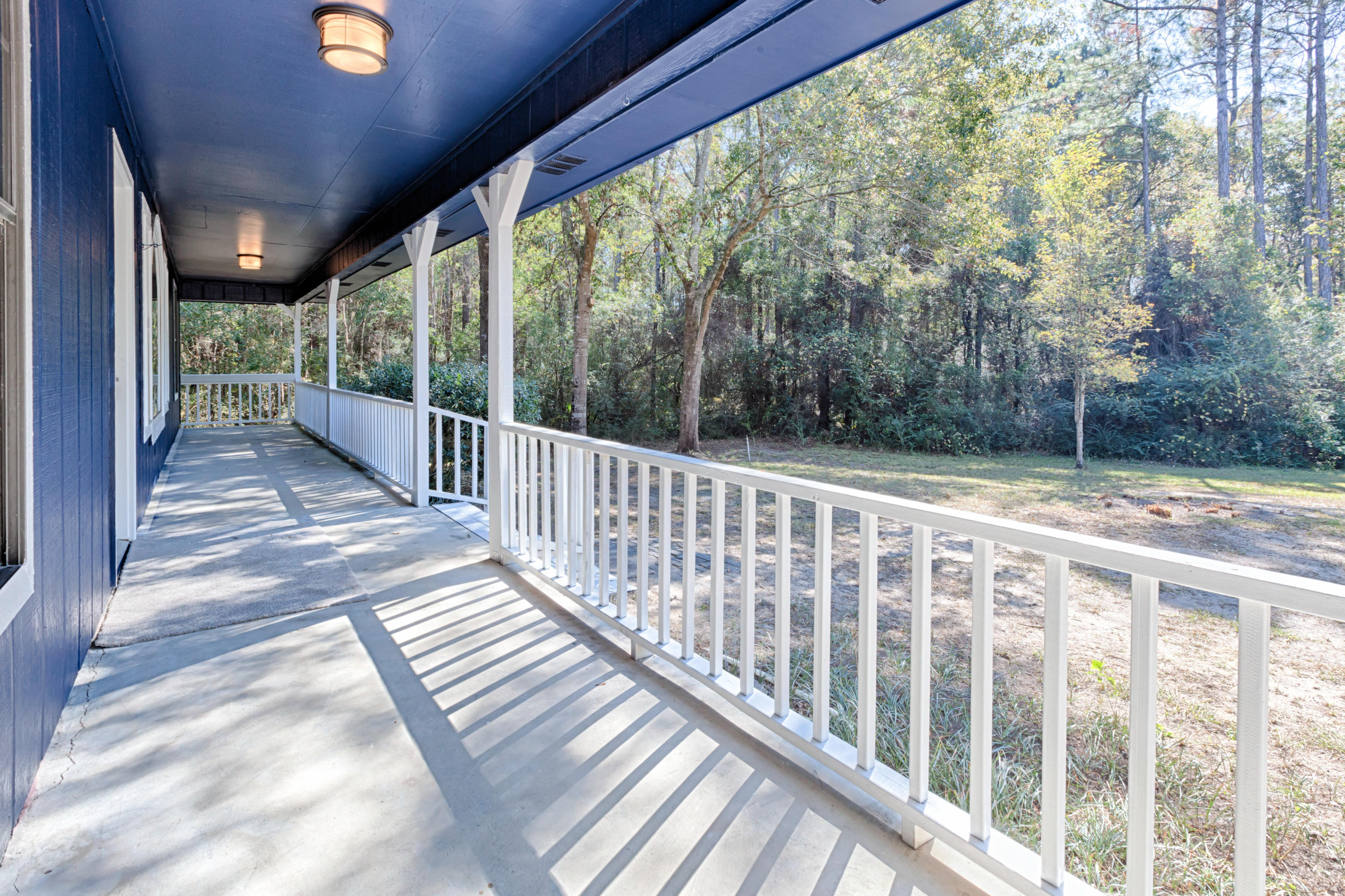 LANDINGS UNRECD THE - Residential