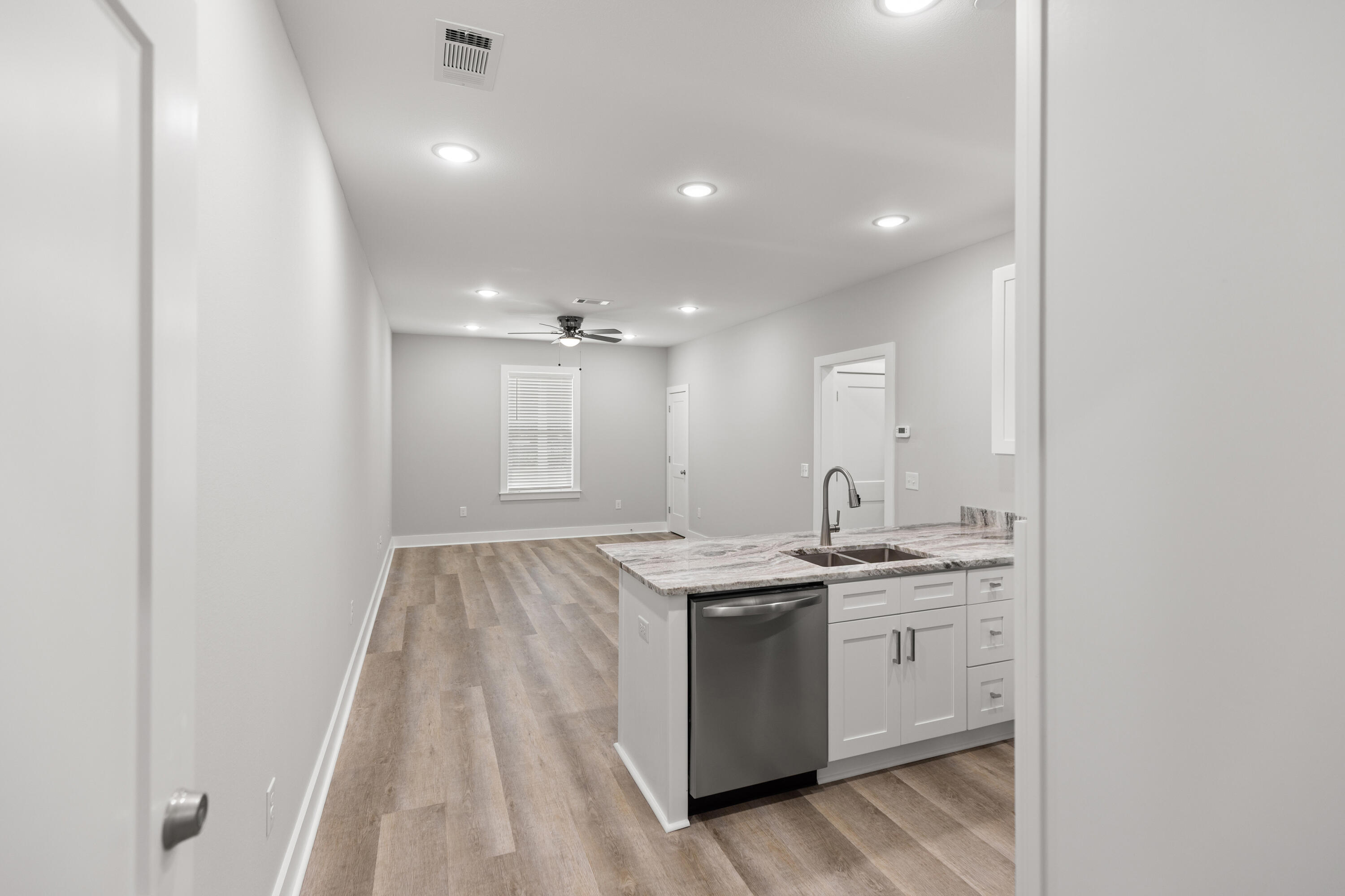 165 South - Residential Lease