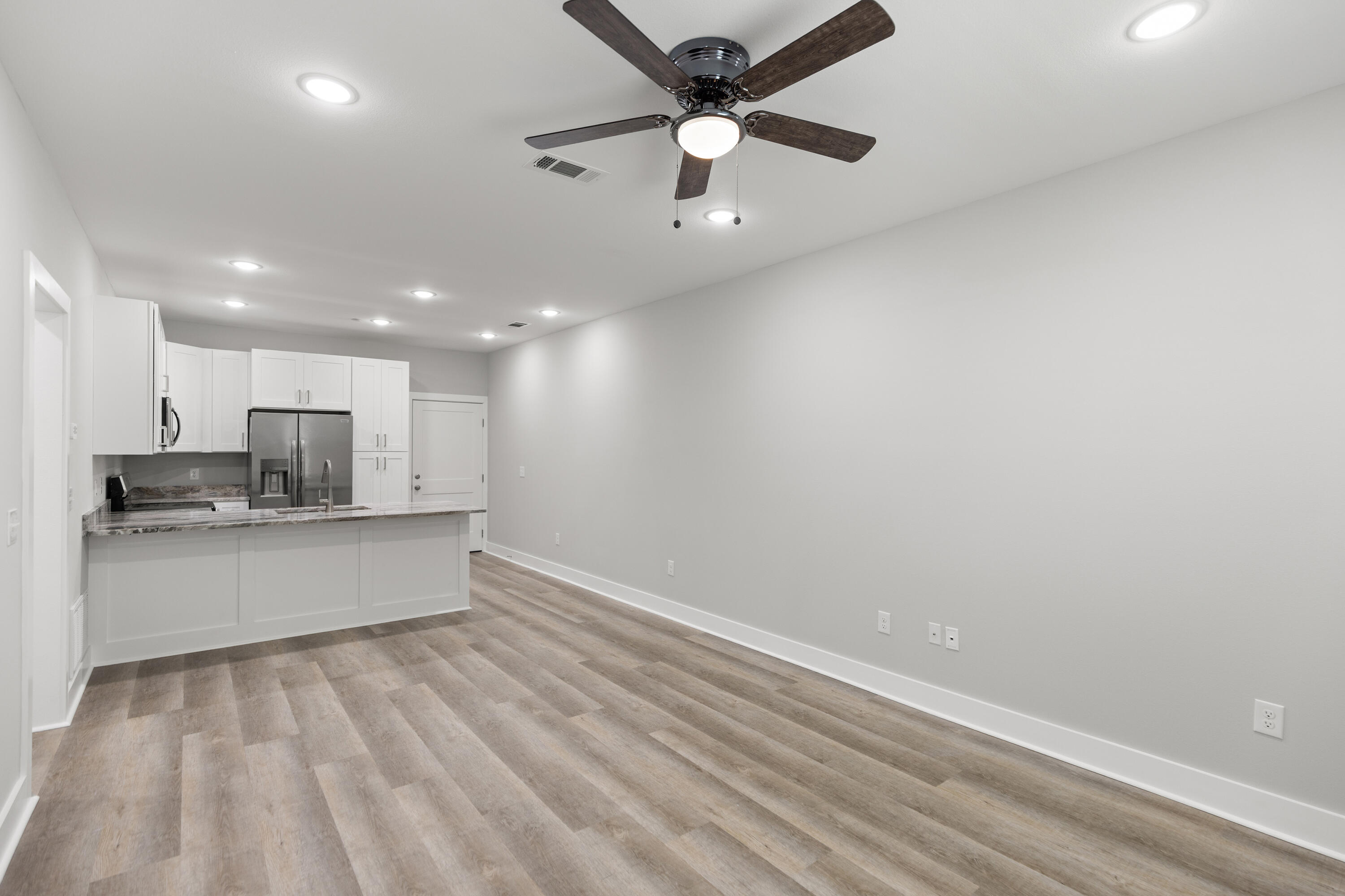 165 South - Residential Lease