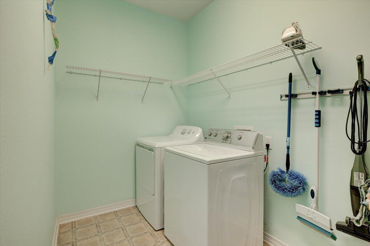 PLANTATION AT SANTA ROSA - Residential