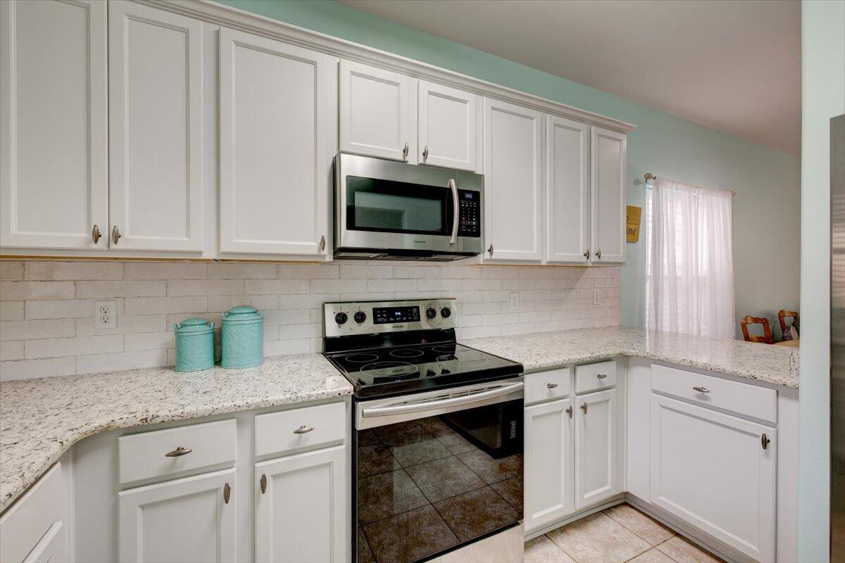 PLANTATION AT SANTA ROSA - Residential