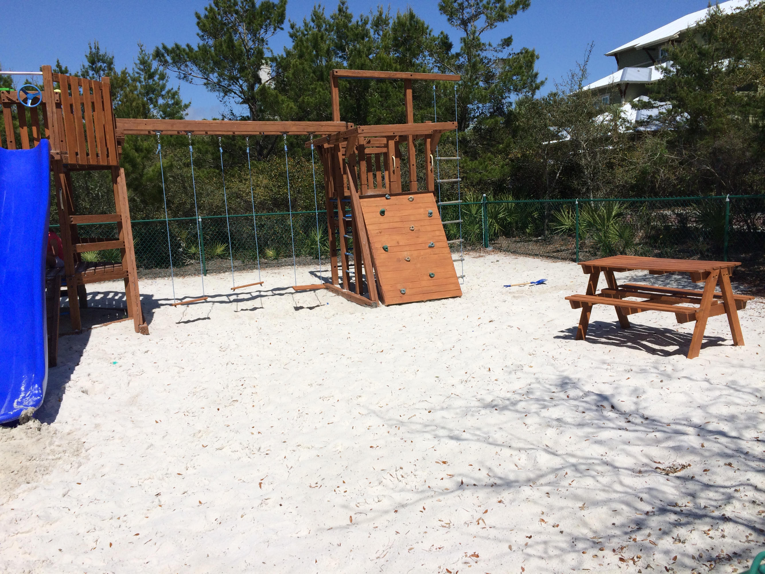 HIGH POINTE RESORT CONDO - Residential