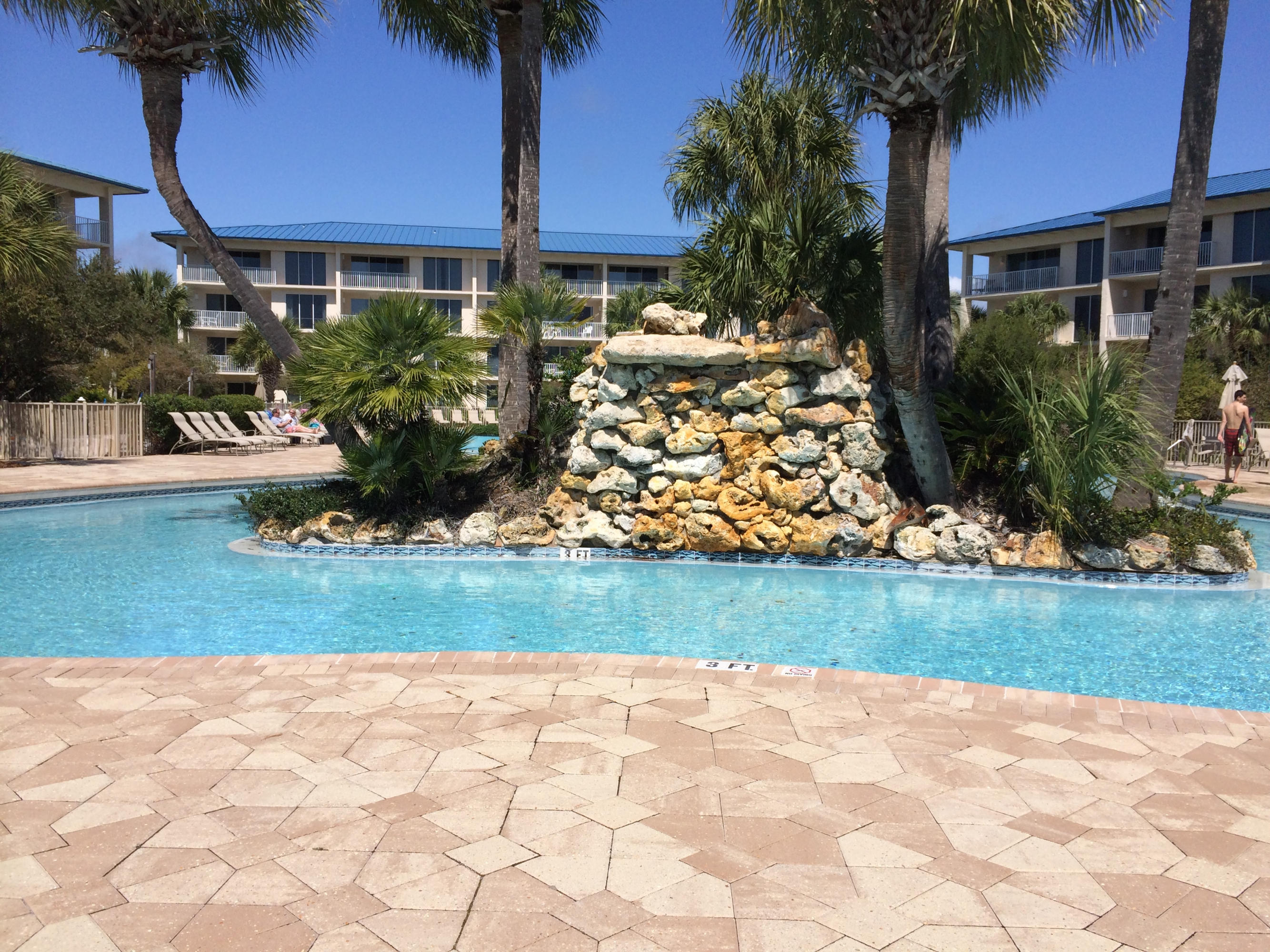 HIGH POINTE RESORT CONDO - Residential