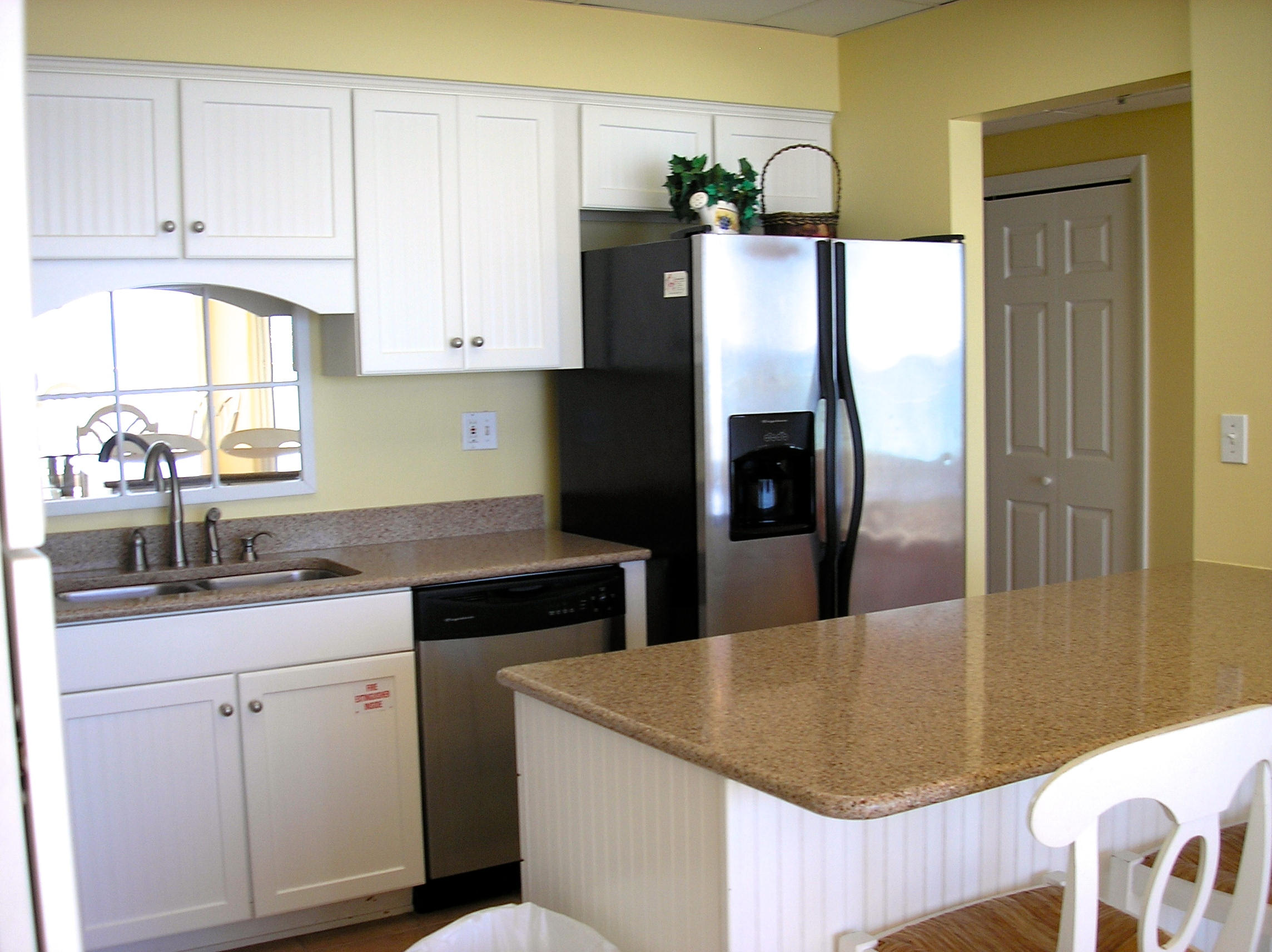 HIGH POINTE RESORT CONDO - Residential