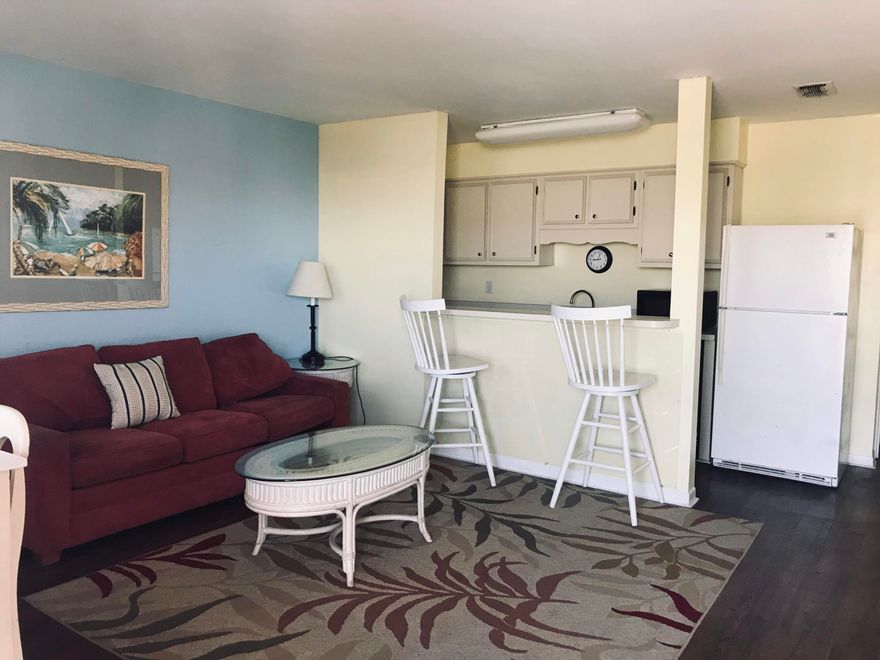 Own your own Florida oasis just 3 minutes from white sandy beaches & Emerald Green waters of Okaloosa Island! Great investment opportunity for primary, 2nd home, or vacation rental to make money! Units are also VA approved for 100% financing! Short term & Long-term rentals allowed per condo docs. Condo has onsite laundry room, covered assigned parking spaces, grill area, bike racks, and more. Sandy Pointe Condos is just 10 miles from Destin-Fort Walton Beach Airport (VPS) w/Delta, Allegiant, American, & United Airlines. Enjoy entertainment at local restaurants/bars, great shopping, boating, 'World's Luckiest Fishing Village' in Destin, Okaloosa Island Fishing Pier & Boardwalk, Emerald Coast Convention Center, Eglin AFB, & Hurlburt Field! Condo is perfect for enjoying world class sunsets!