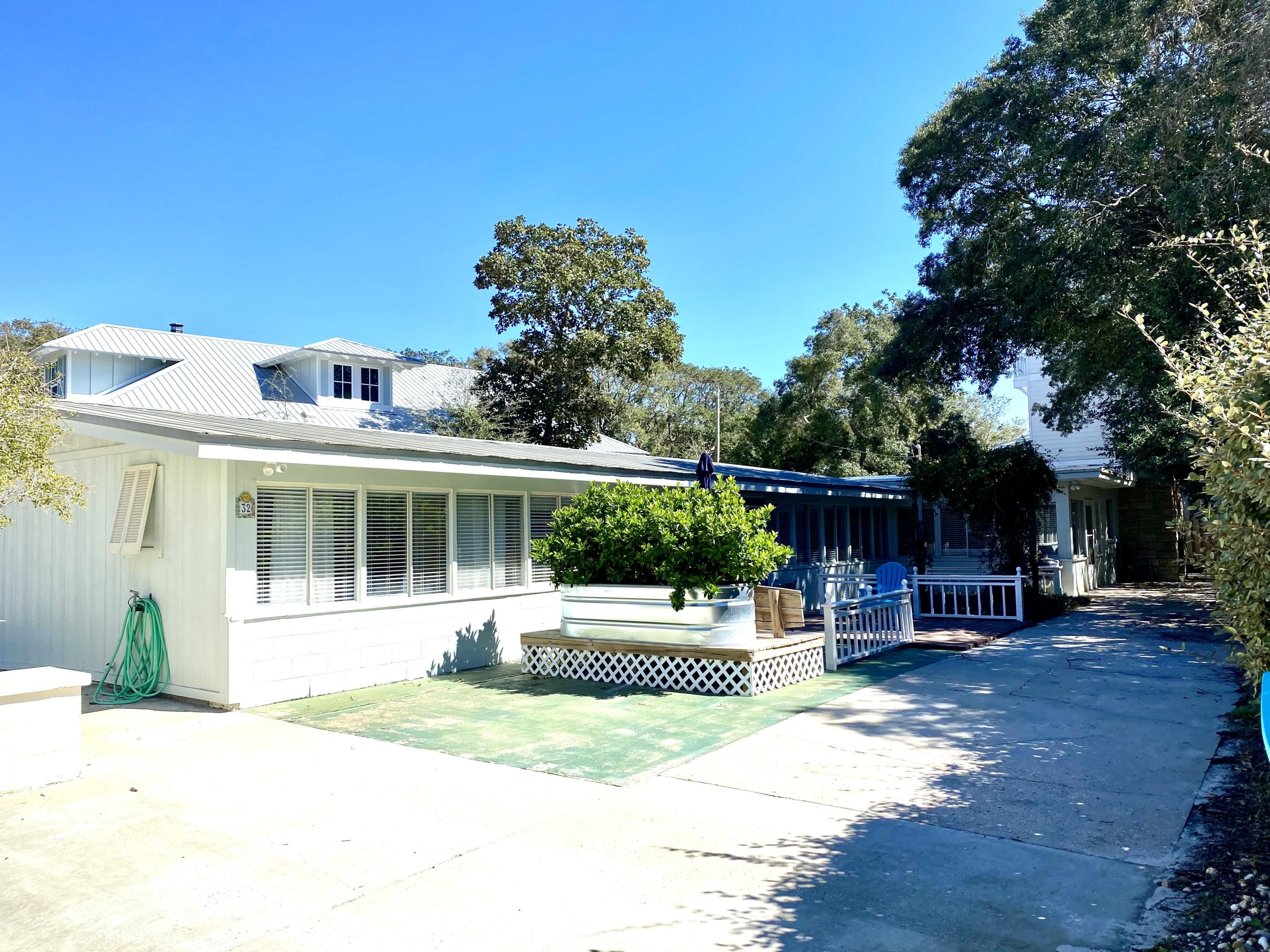 SEAGROVE 3RD ADDN - Residential
