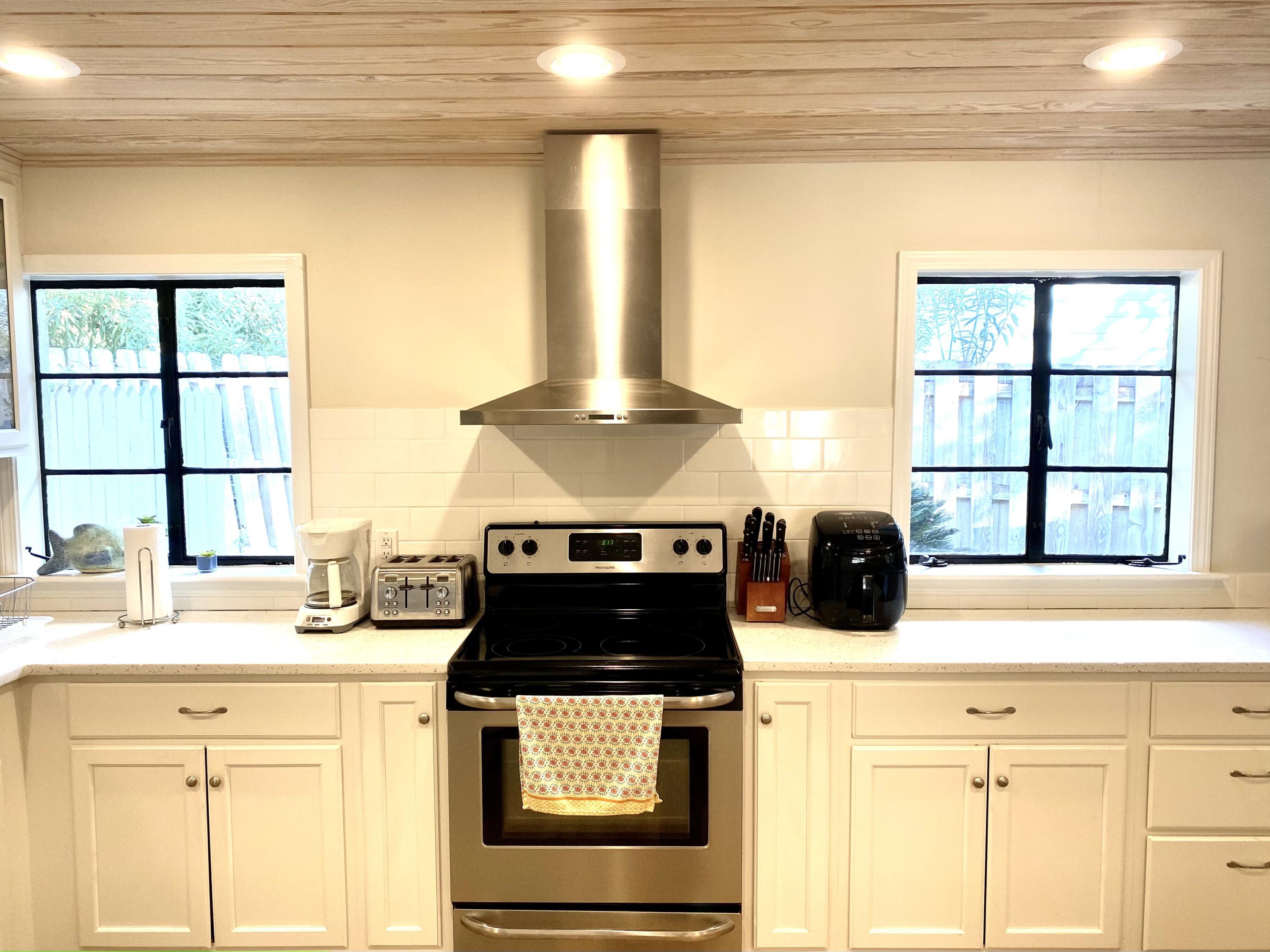 SEAGROVE 3RD ADDN - Residential