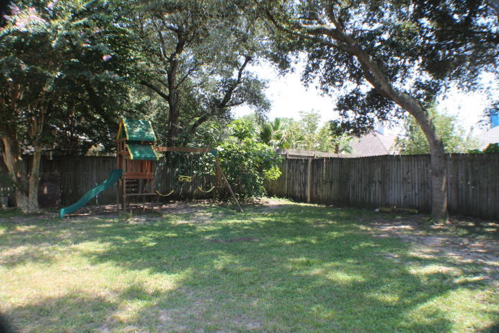 SUMMER TREE - Residential