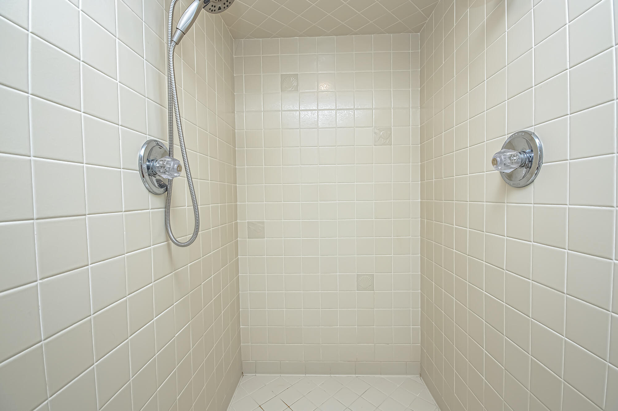 WATERCREST CONDO - Residential