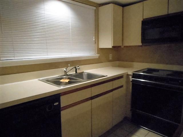 HIDDEN DUNES BEACH COTTAGES 2 - Residential