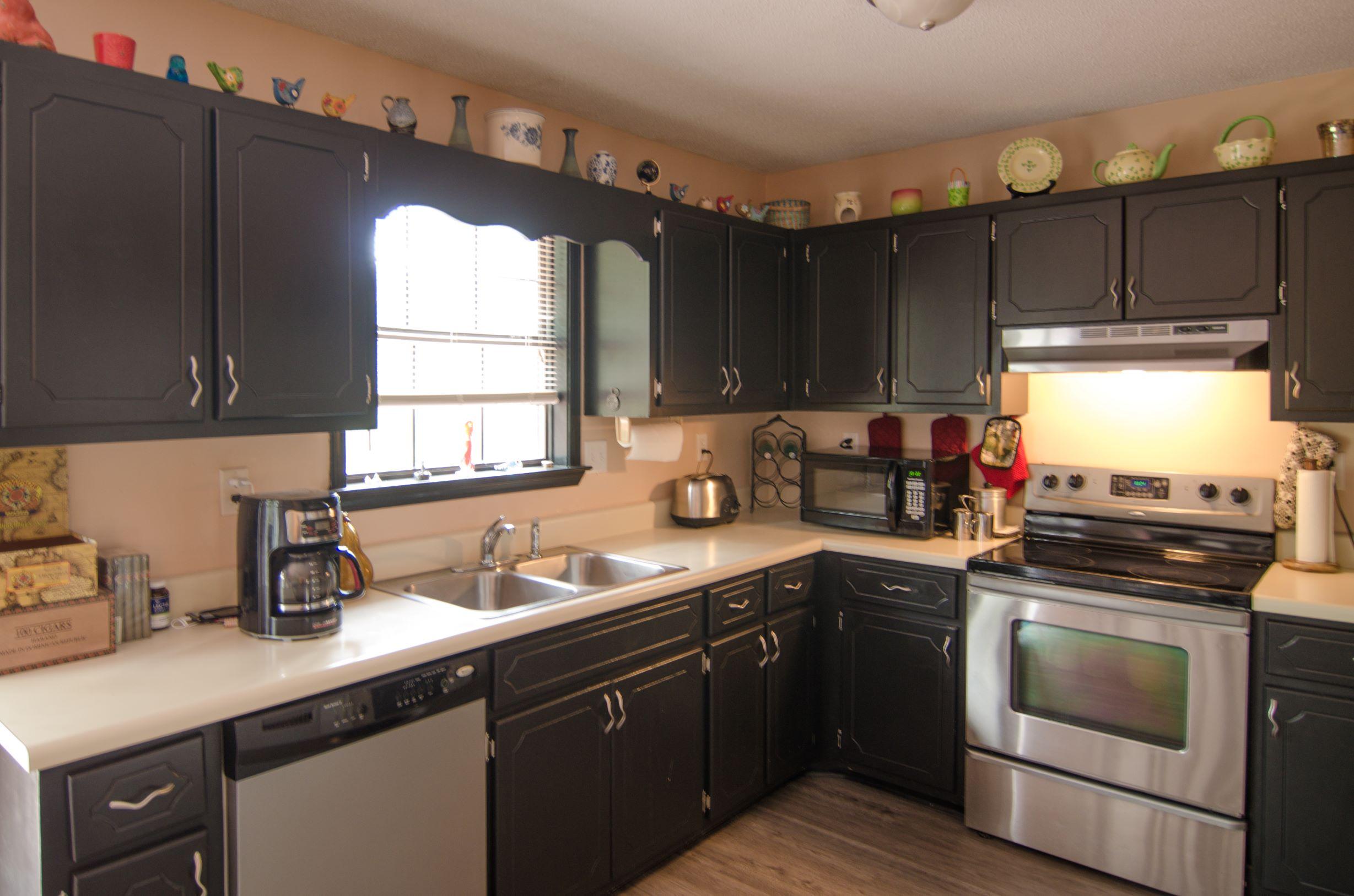 SHOAL CREEK MANOR WEST - Residential