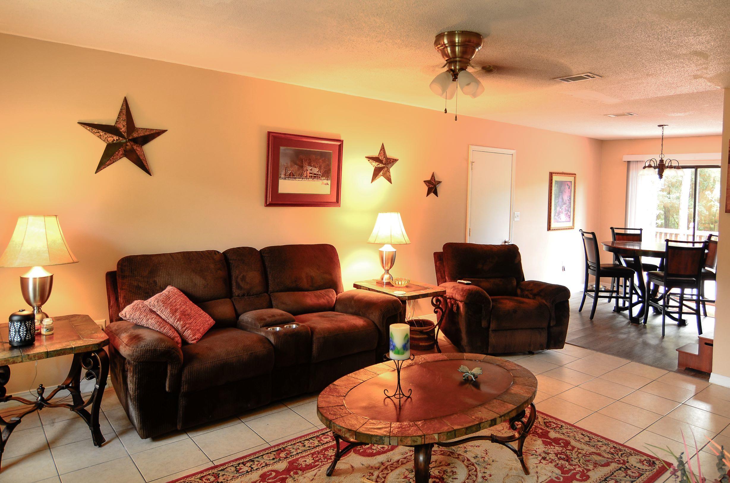 SHOAL CREEK MANOR WEST - Residential