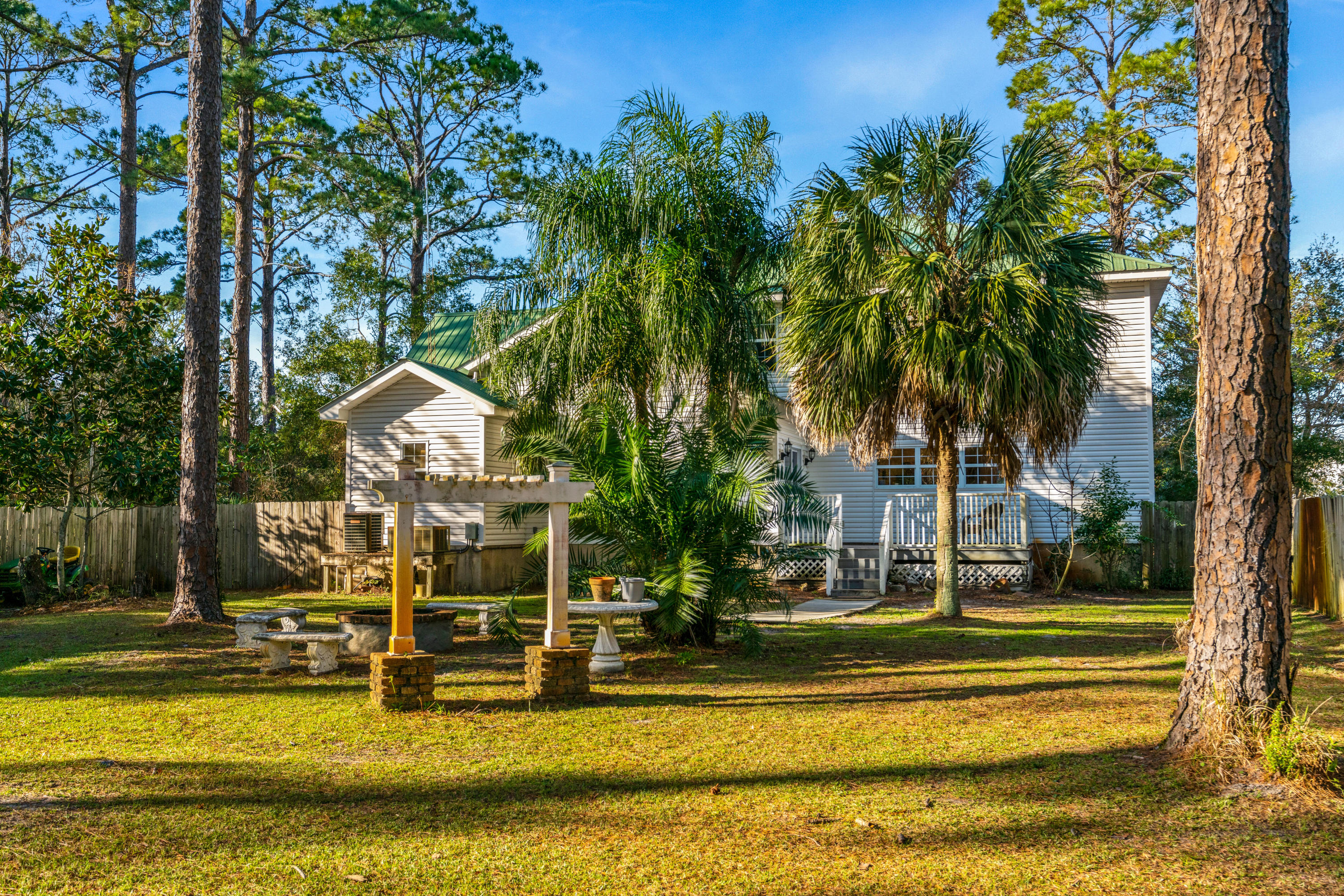 SANTA ROSA BEACH ESTATES - Residential