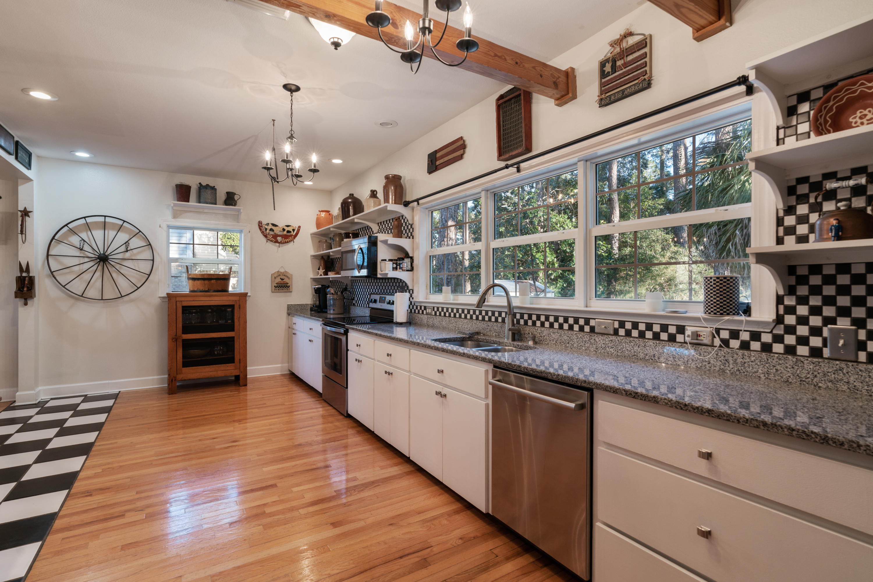 SANTA ROSA BEACH ESTATES - Residential