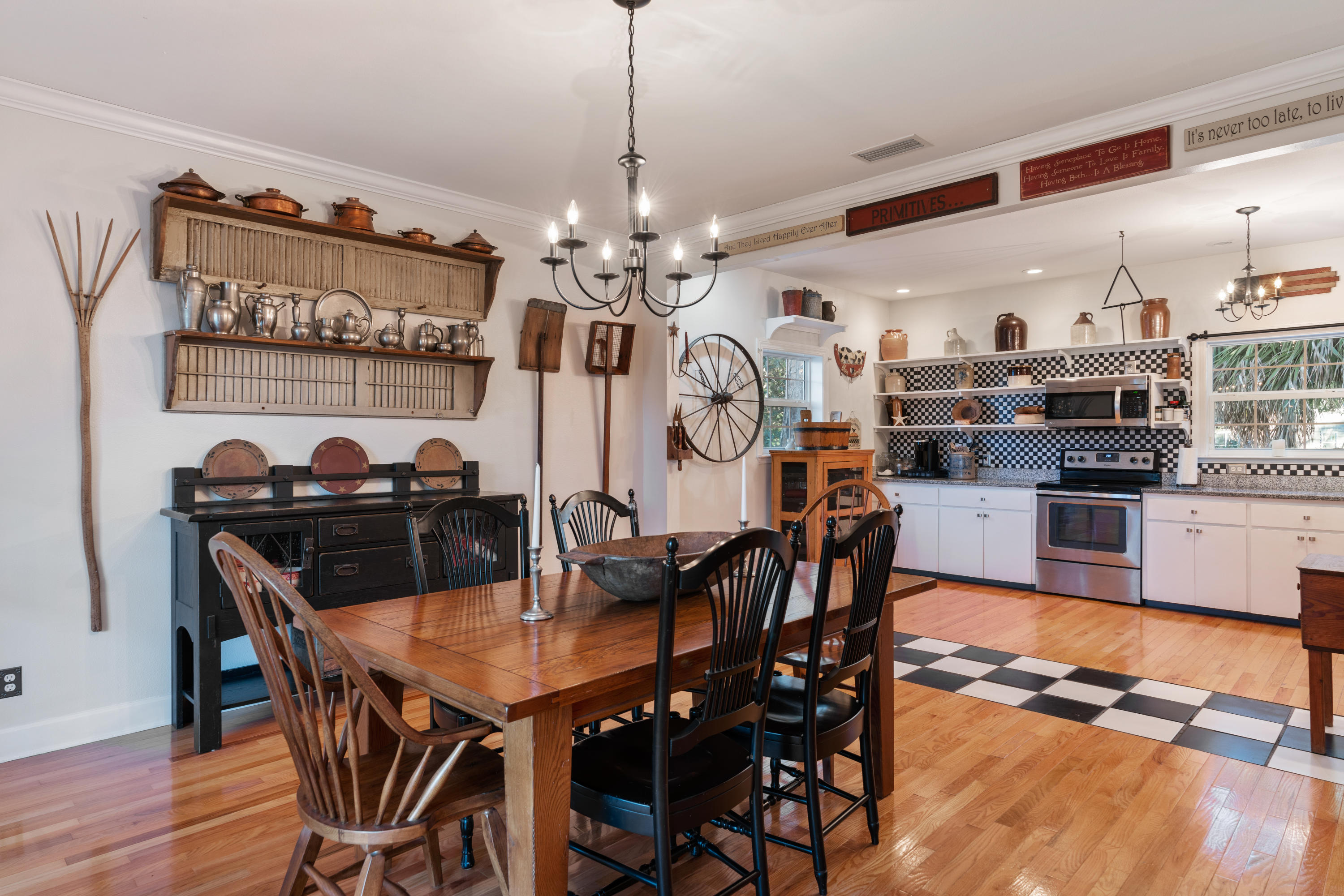 SANTA ROSA BEACH ESTATES - Residential