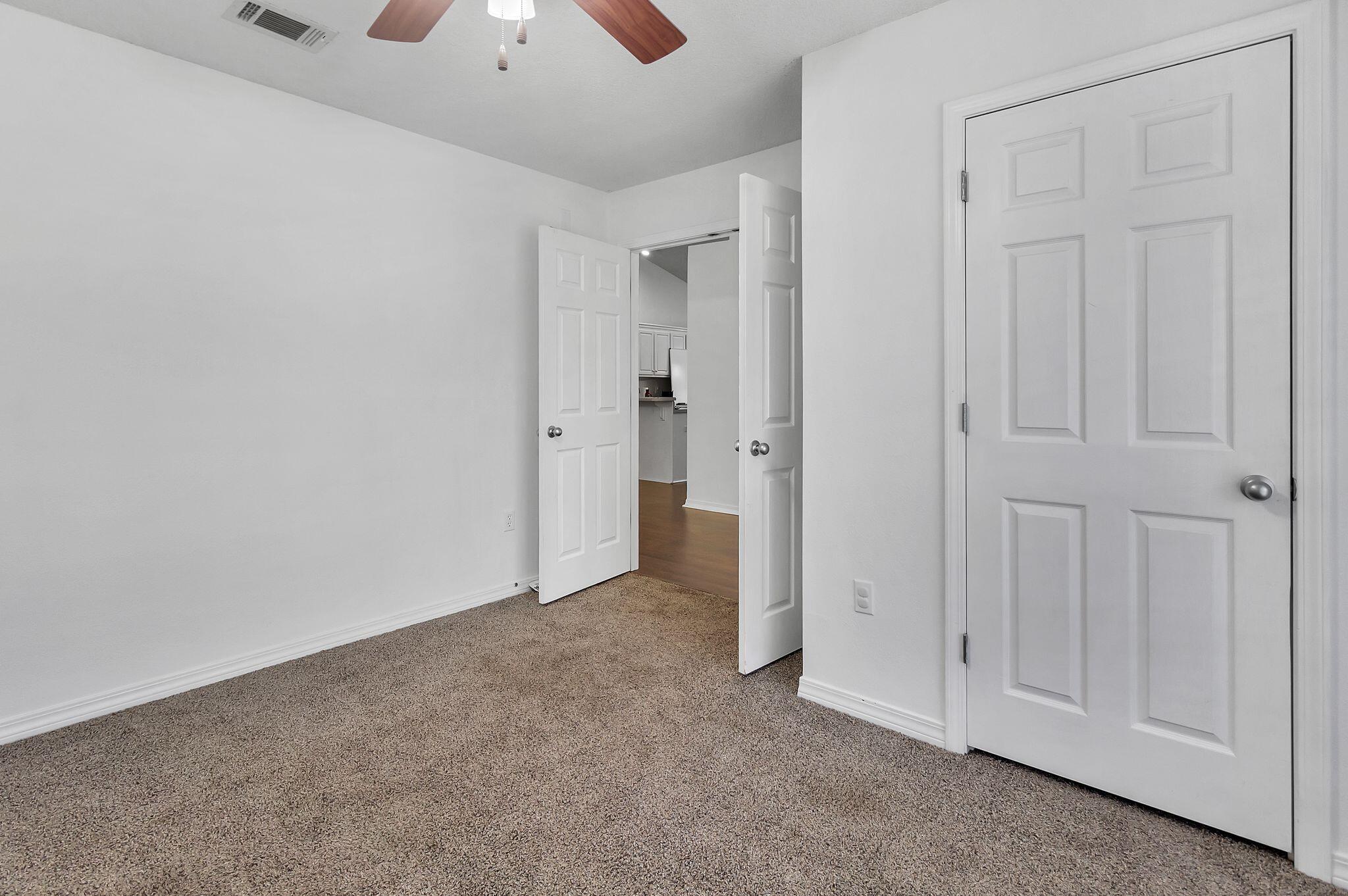 VICTORIAN VILLAGE - Residential Lease