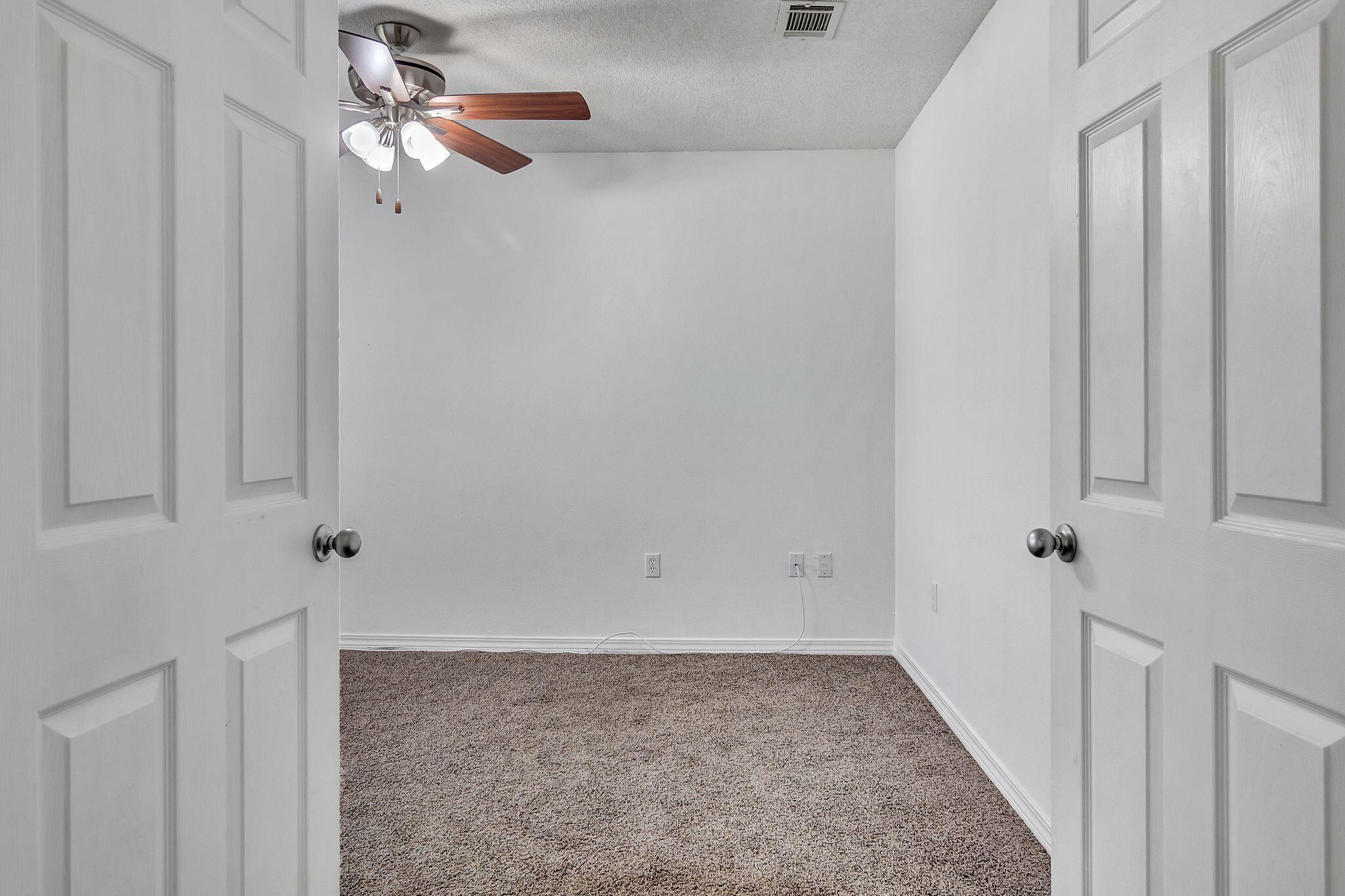 VICTORIAN VILLAGE - Residential Lease