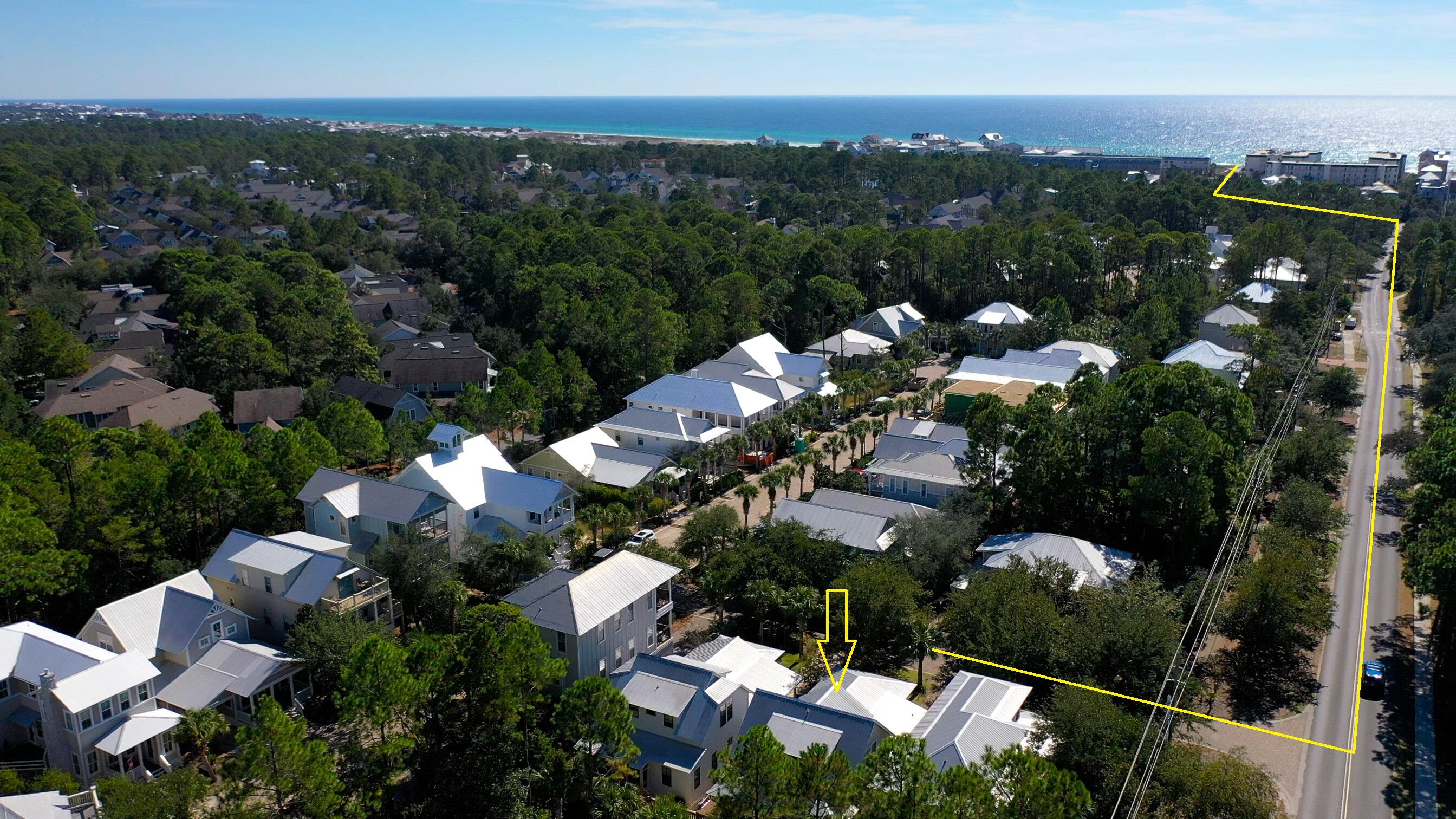 COTTAGES AT EASTERN LAKE - Residential