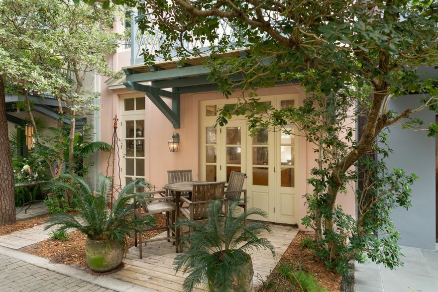 With the graceful design of a European row house, the 'Chatelet' reveals a sense of casual elegance, at home within fashionable Ruskin Park. This celebrated location makes it easy to visit Seaside's charming boutiques and imaginative art galleries by day, and then open up the French doors to your own personal outdoor seating area, perfect for enjoying a lovely meal or a fine glass of wine.Natural light flows throughout the newly remodeled 'Chatelet', as a series of French doors and windows open up to the beauty of Ruskin Park. High ceilings only add to the appeal of the main living room, a comfortable and well-appointed space that flows into a separate dining room for six and a fully equipped kitchen, completed by a center island and new, stainless steel appliances.
