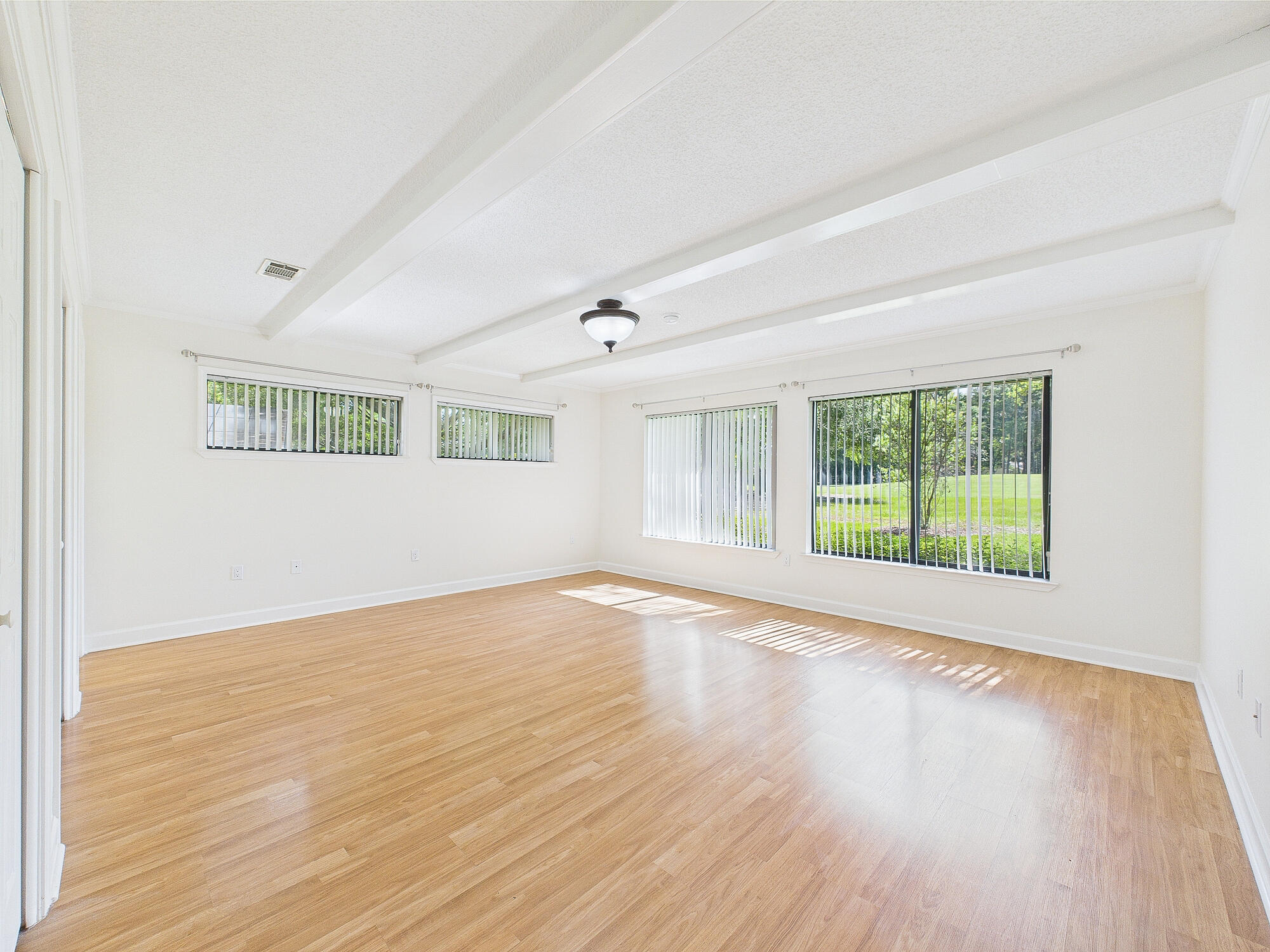 ROCKY BAYOU COUNTRY CLUB ESTATES 3 - Residential