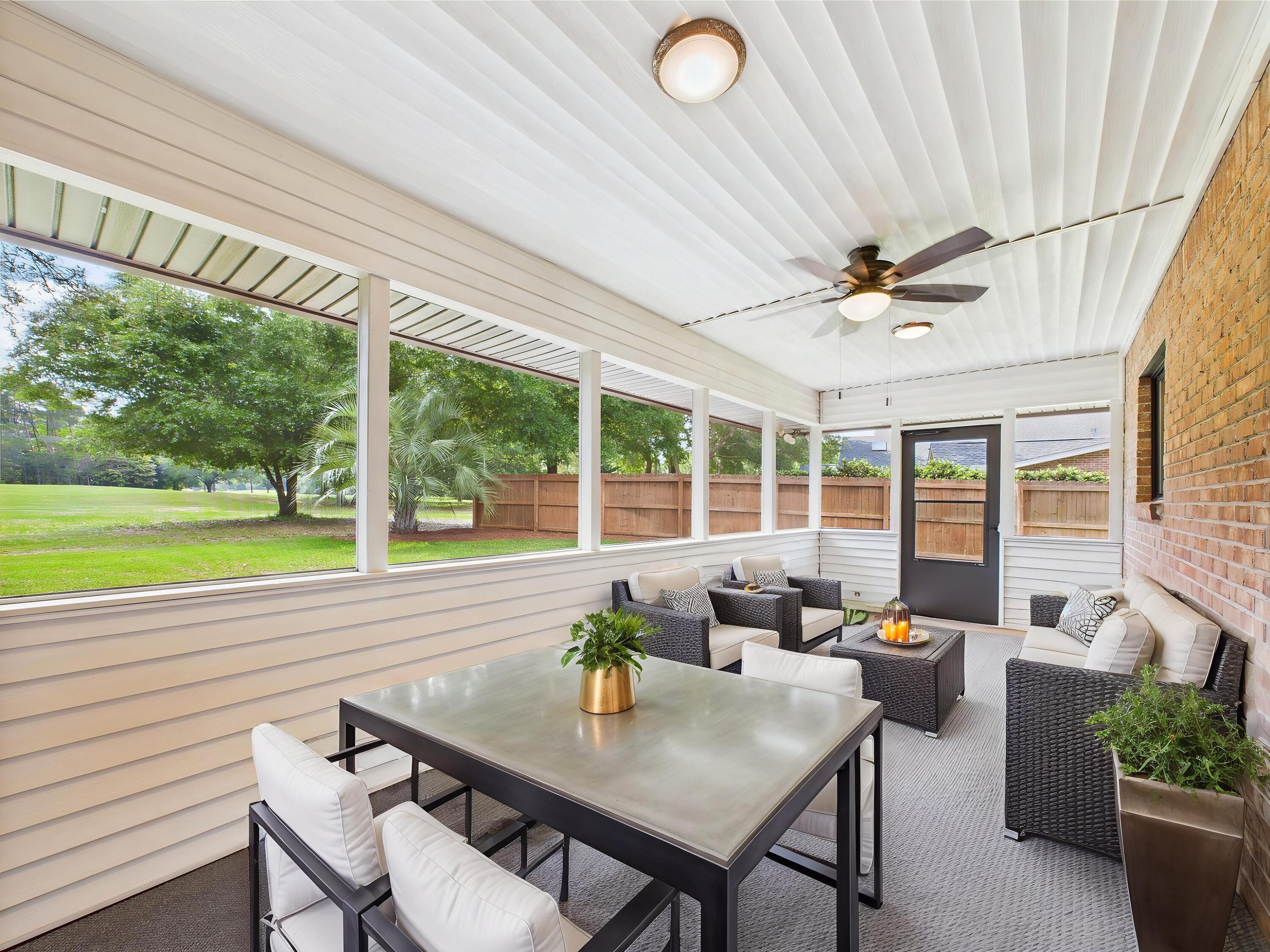 ROCKY BAYOU COUNTRY CLUB ESTATES 3 - Residential