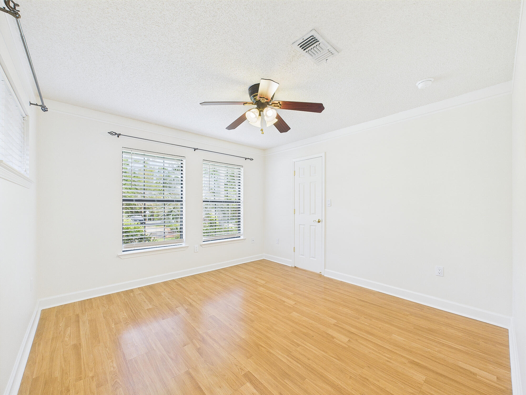 ROCKY BAYOU COUNTRY CLUB ESTATES 3 - Residential