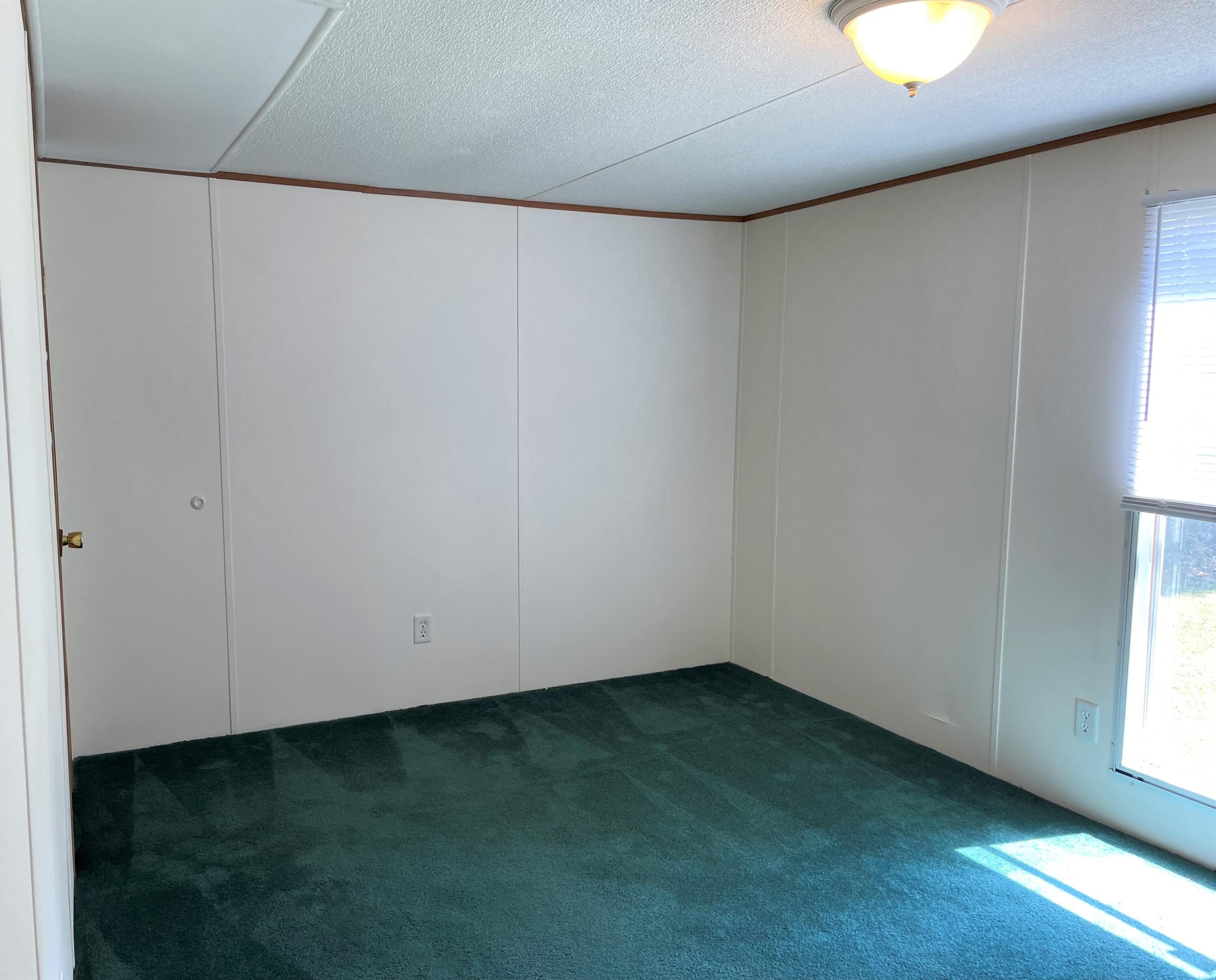 METES & BOUNDS - Residential Lease