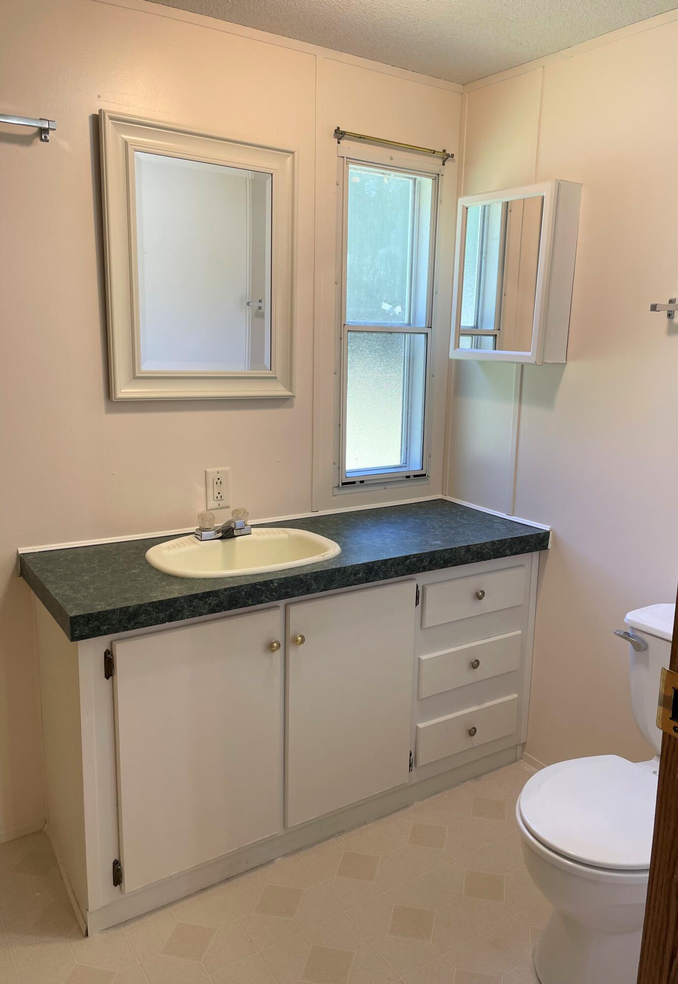 METES & BOUNDS - Residential Lease