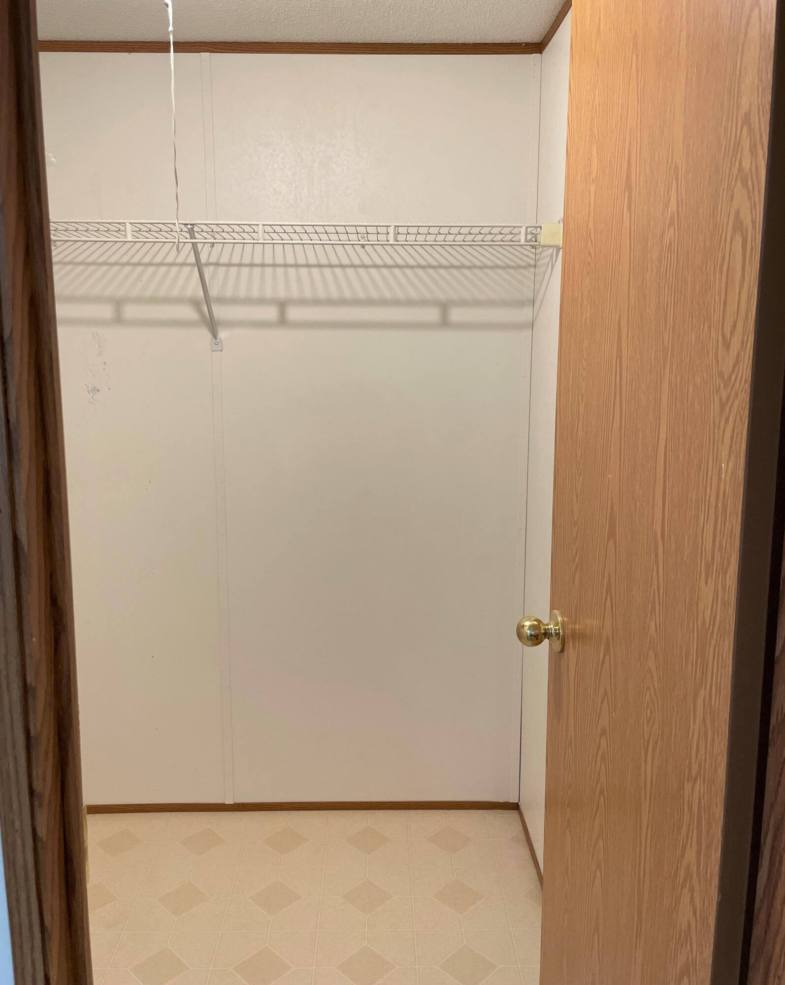 METES & BOUNDS - Residential Lease