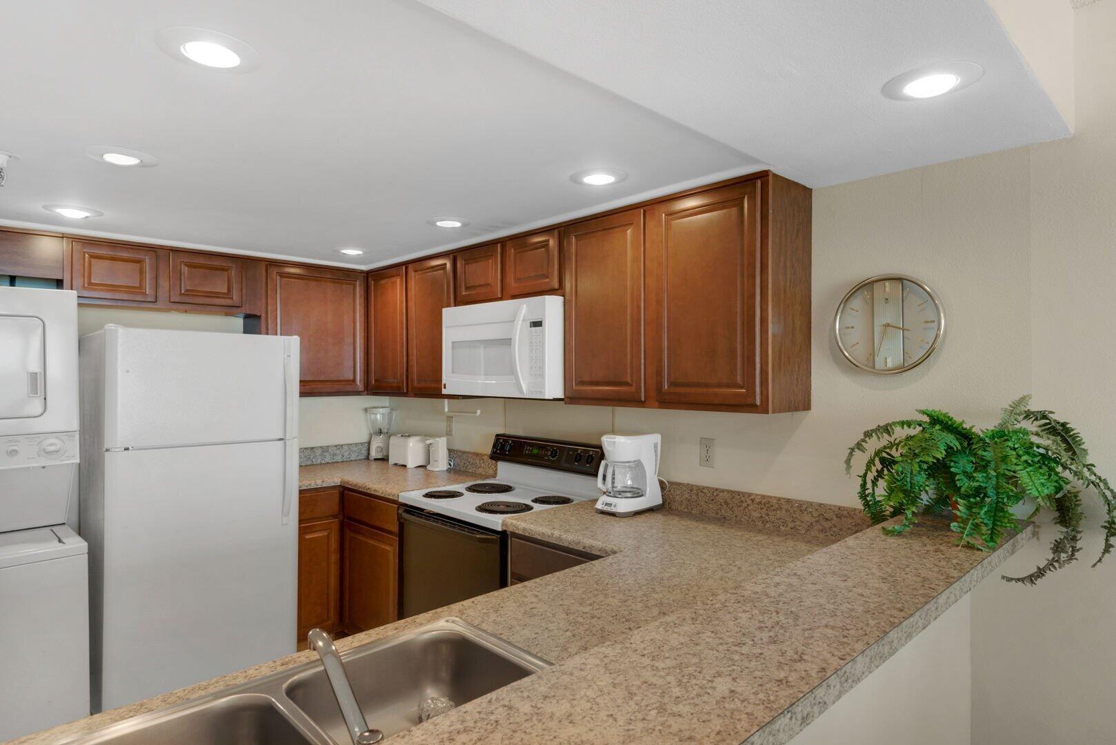 BREAKERS OF FWB PH II - Residential