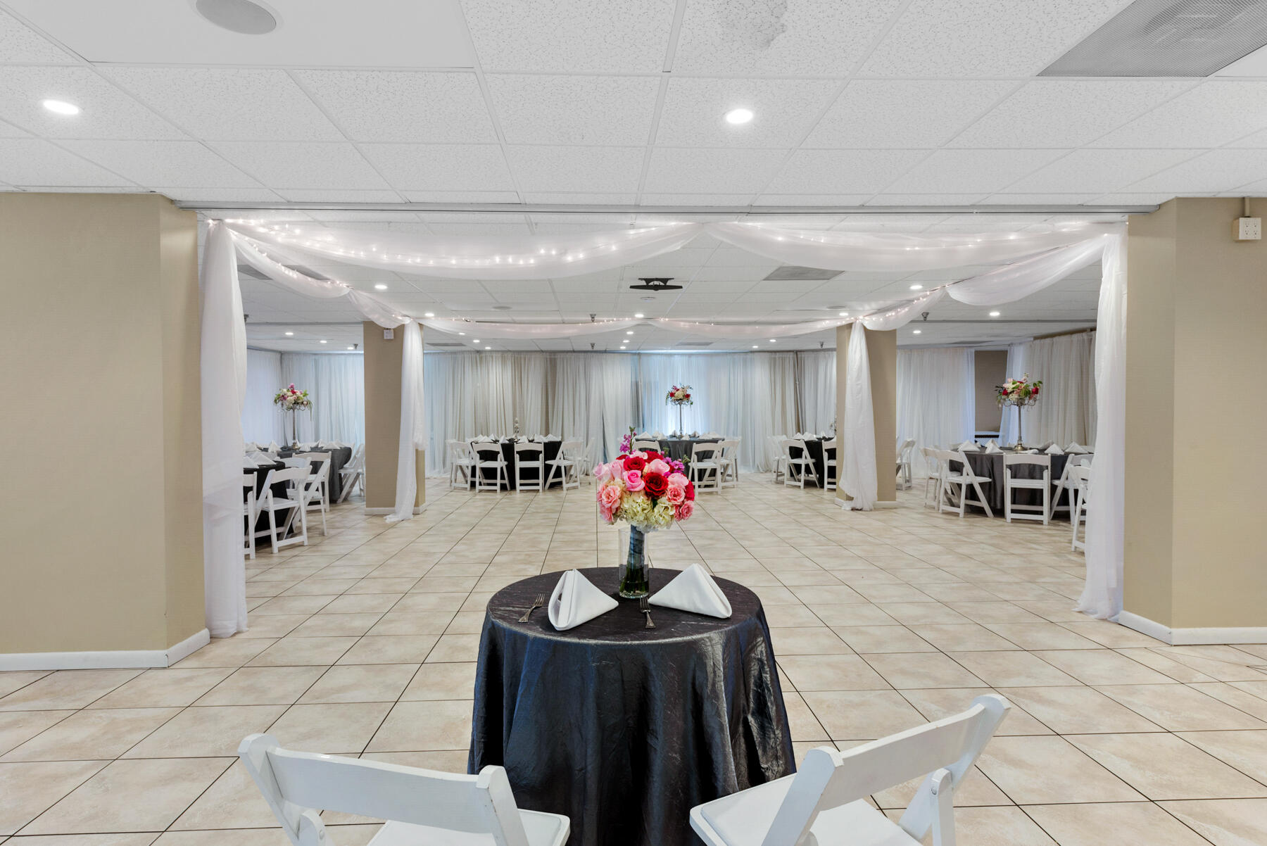 BREAKERS OF FWB PH II - Residential