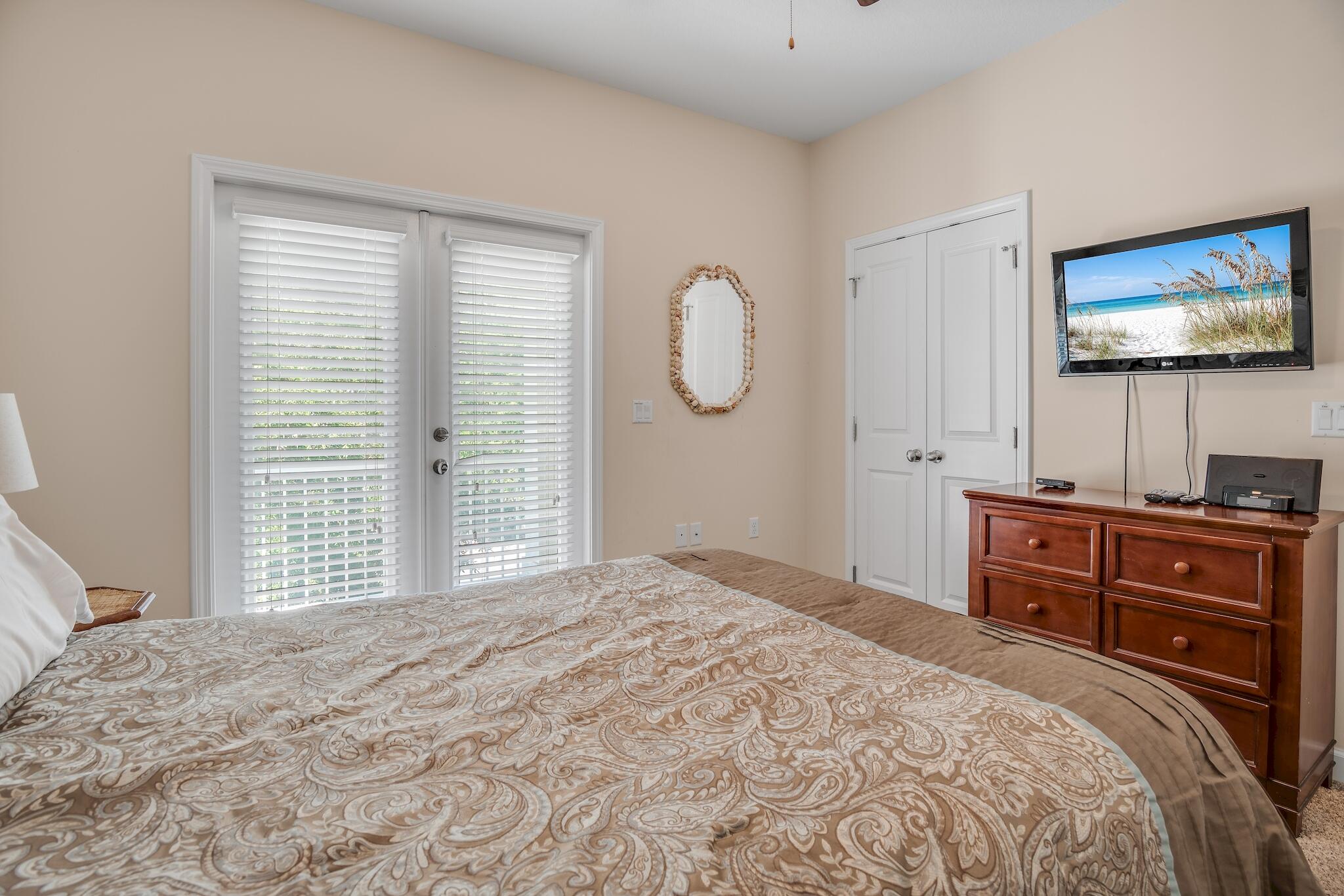 VILLAGES OF CRYSTAL BEACH - Residential