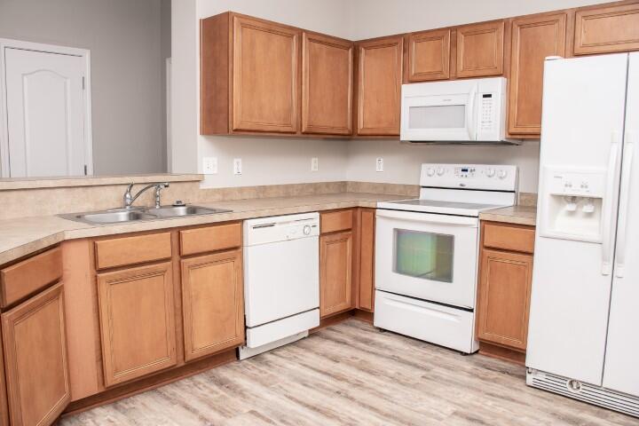 SANDY RIDGE ESTATES - Residential