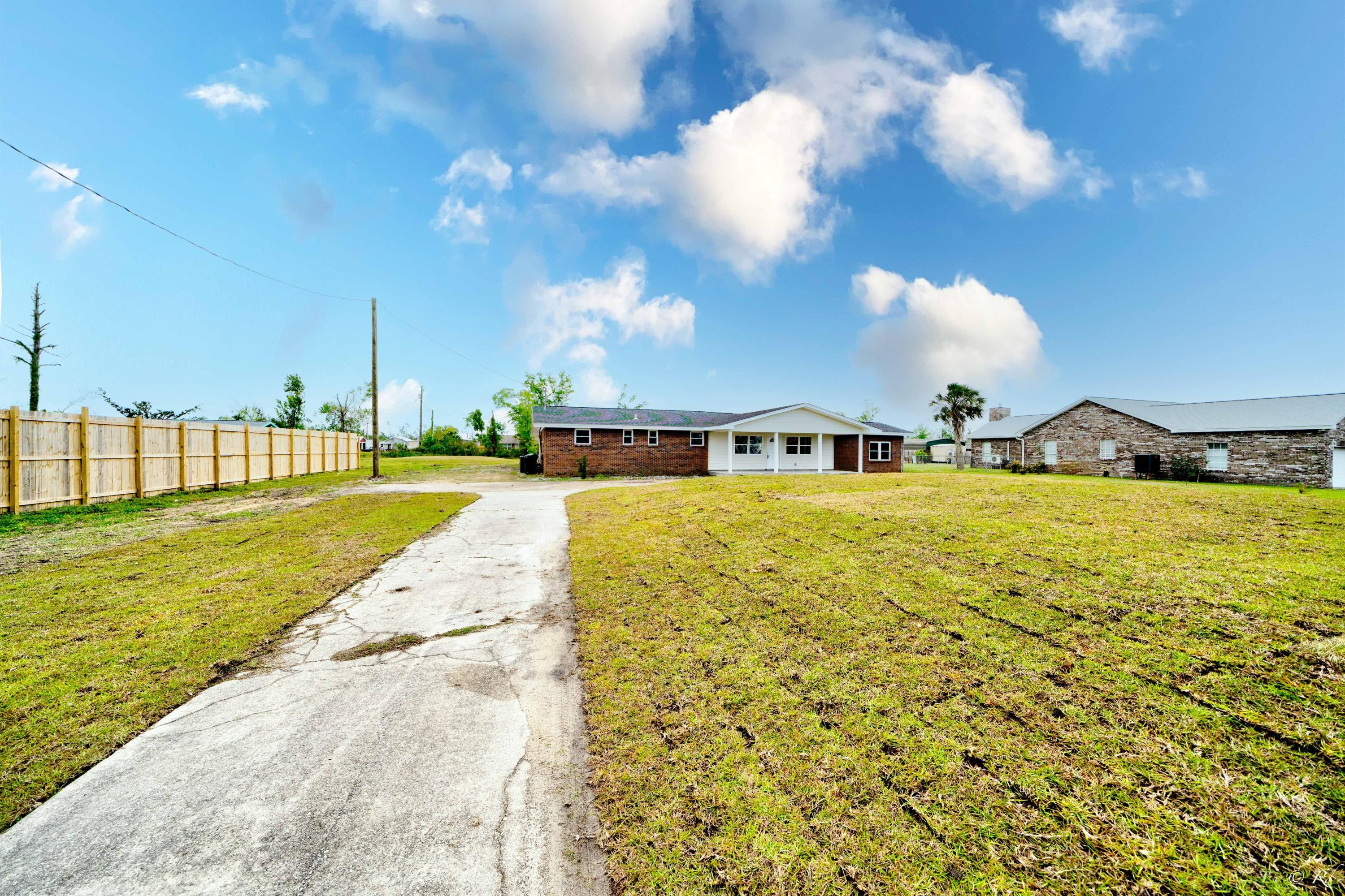 NO RECORDED SUBDIVISION - Residential