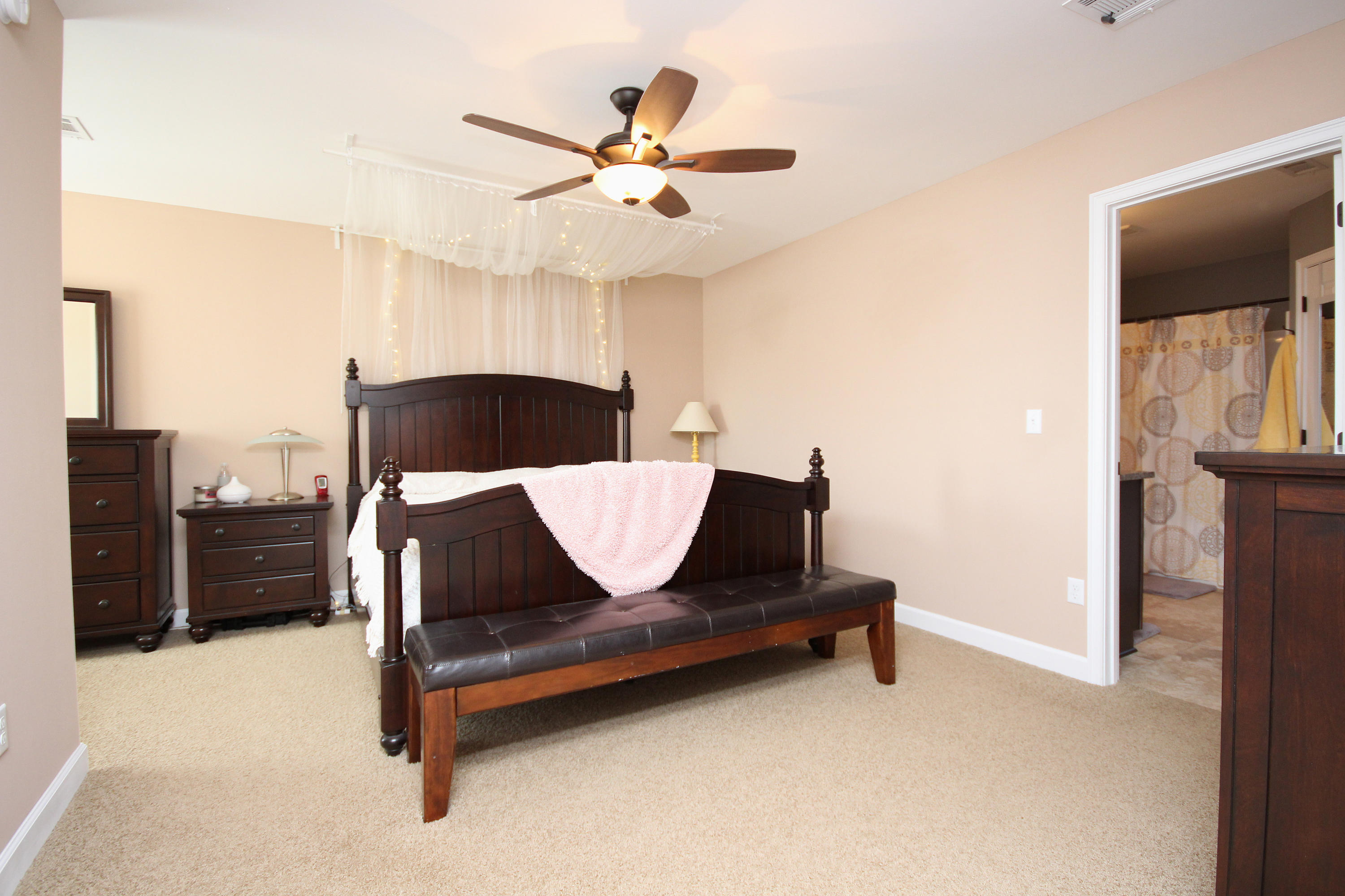 SUMMERWOOD - Residential