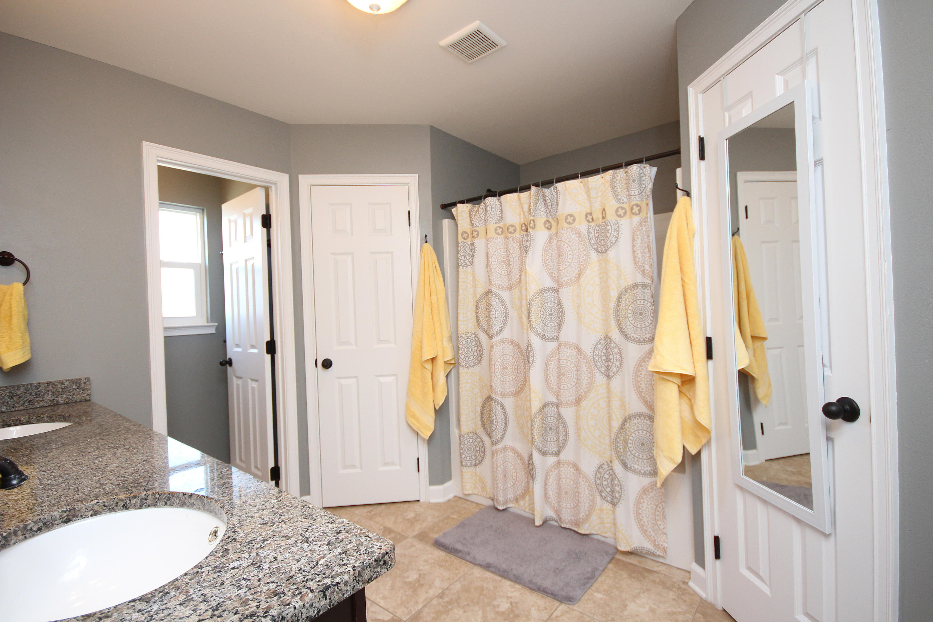 SUMMERWOOD - Residential