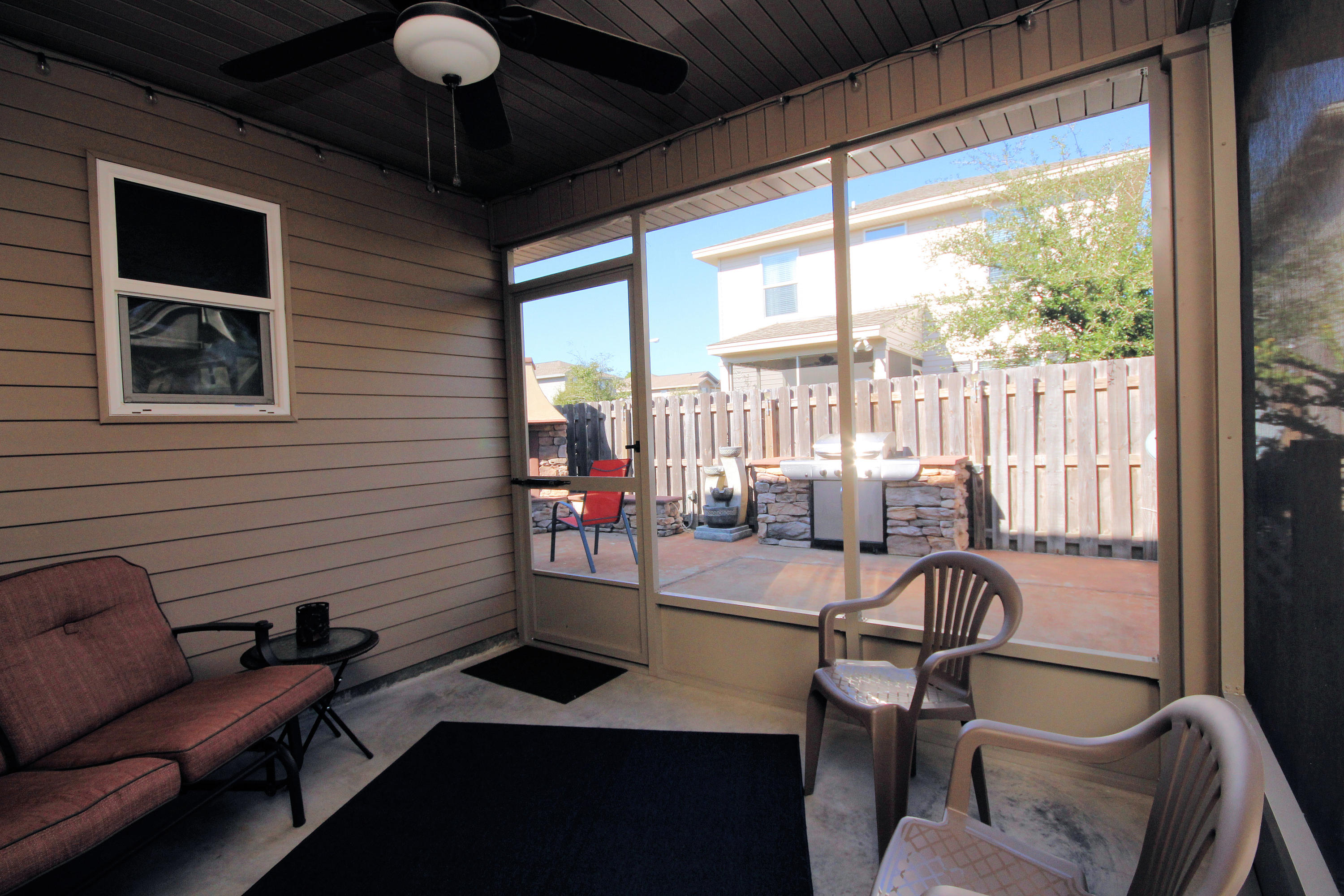 SUMMERWOOD - Residential