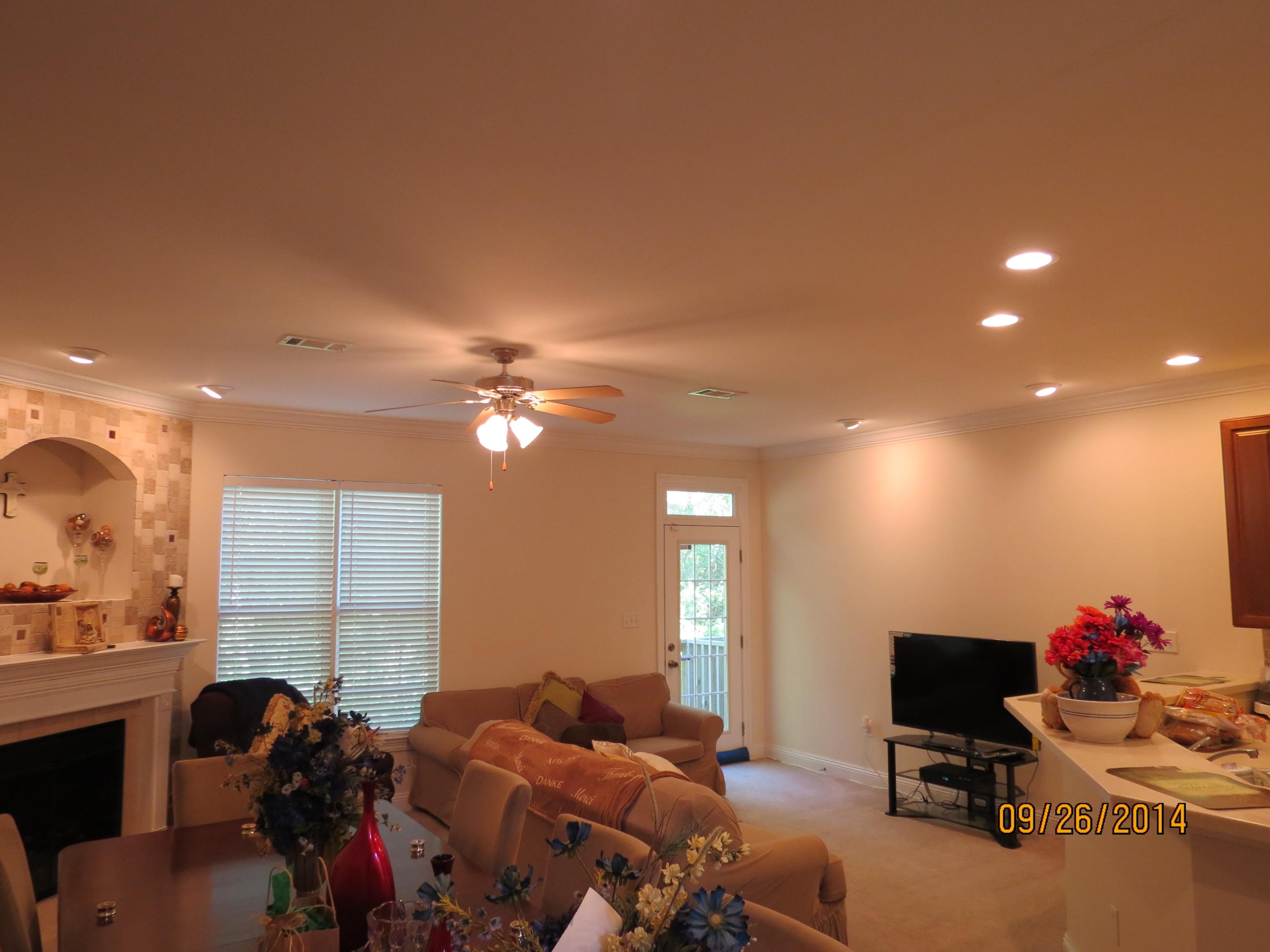 CROSS CREEK - Residential