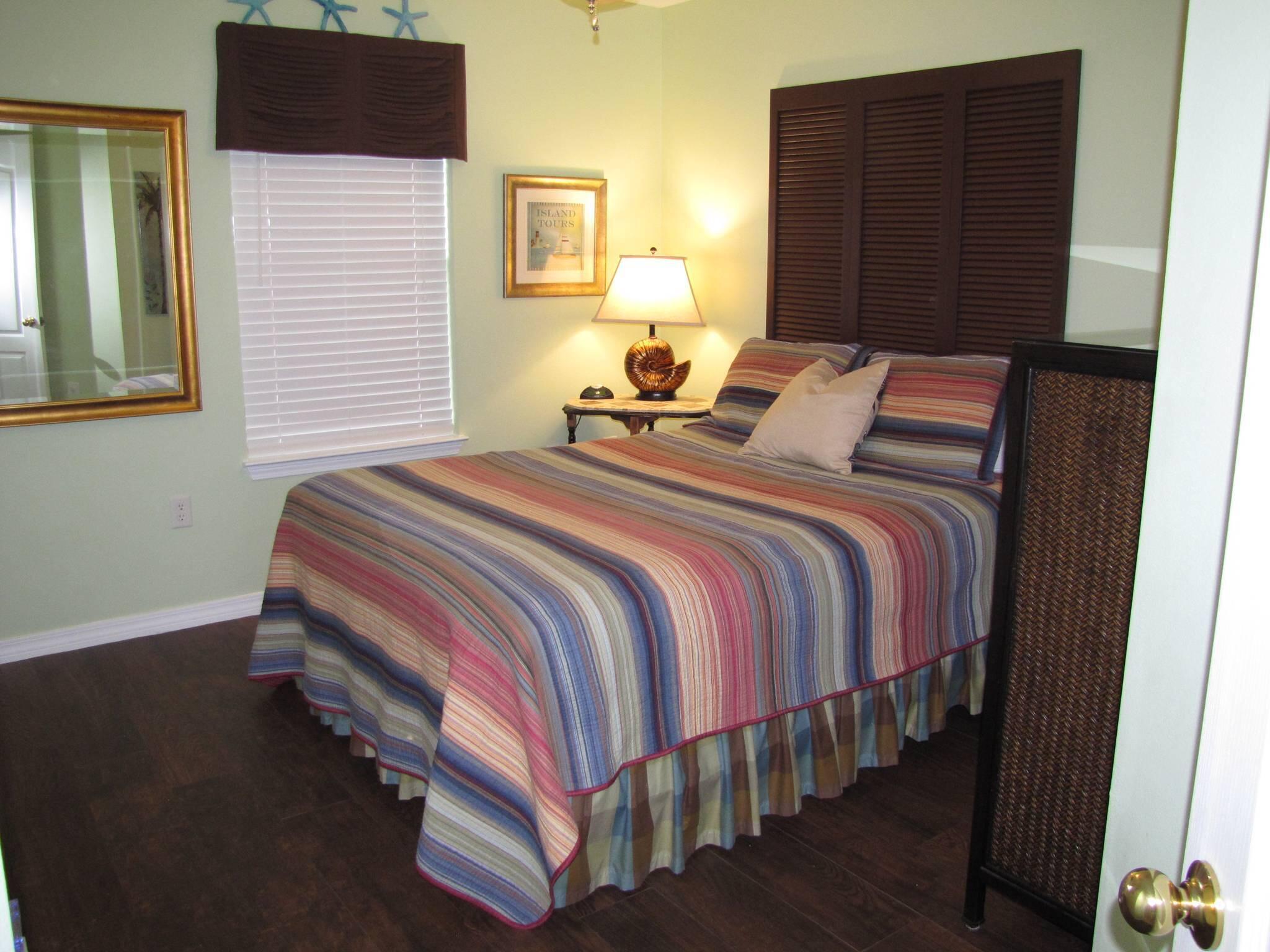 PARADISE RETREAT - Residential