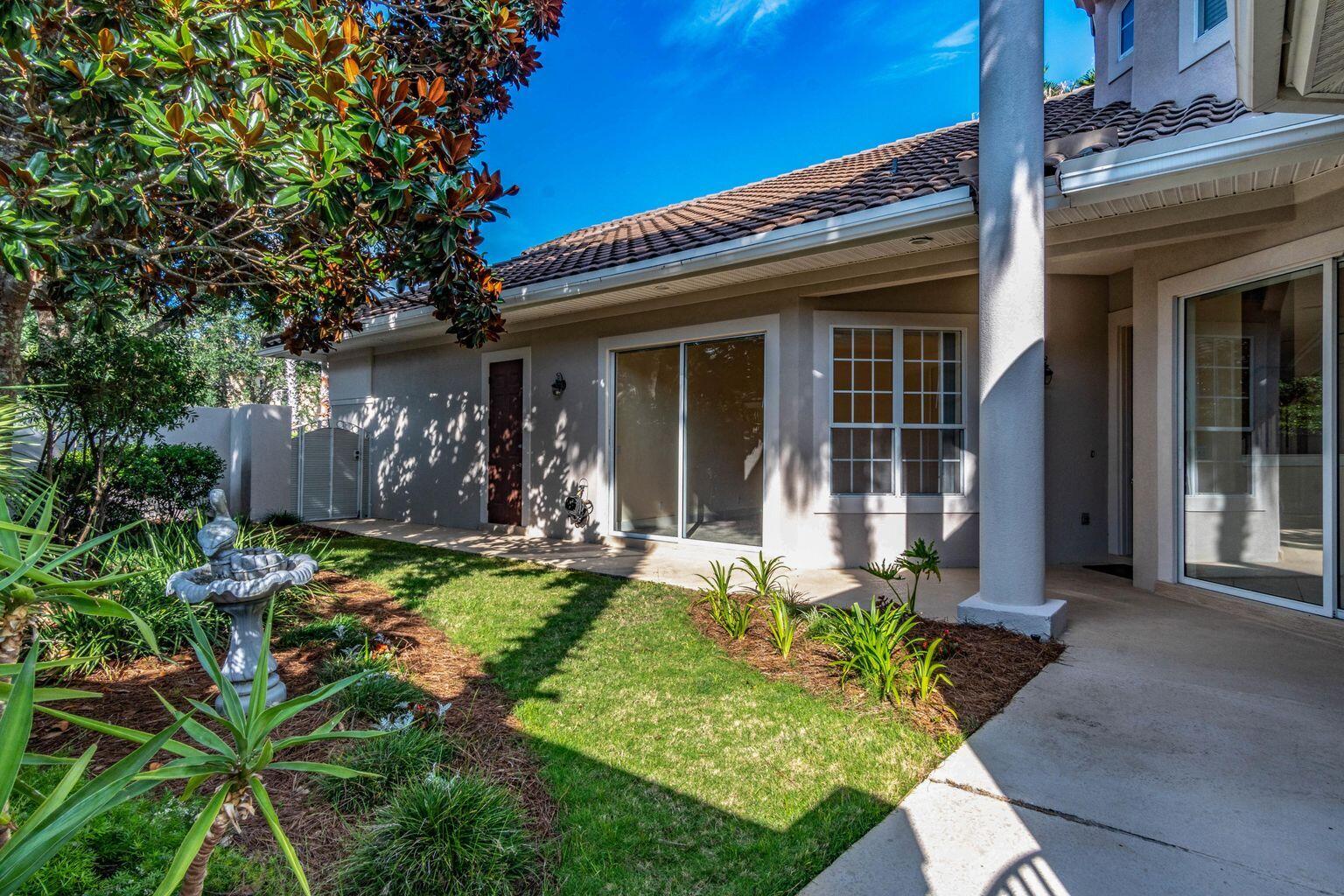 REGATTA BAY PATIO HOMES - Residential