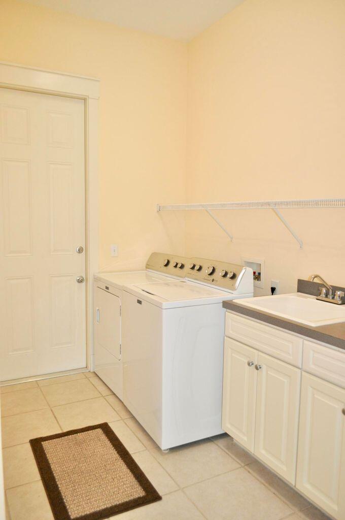 REGATTA BAY PATIO HOMES - Residential